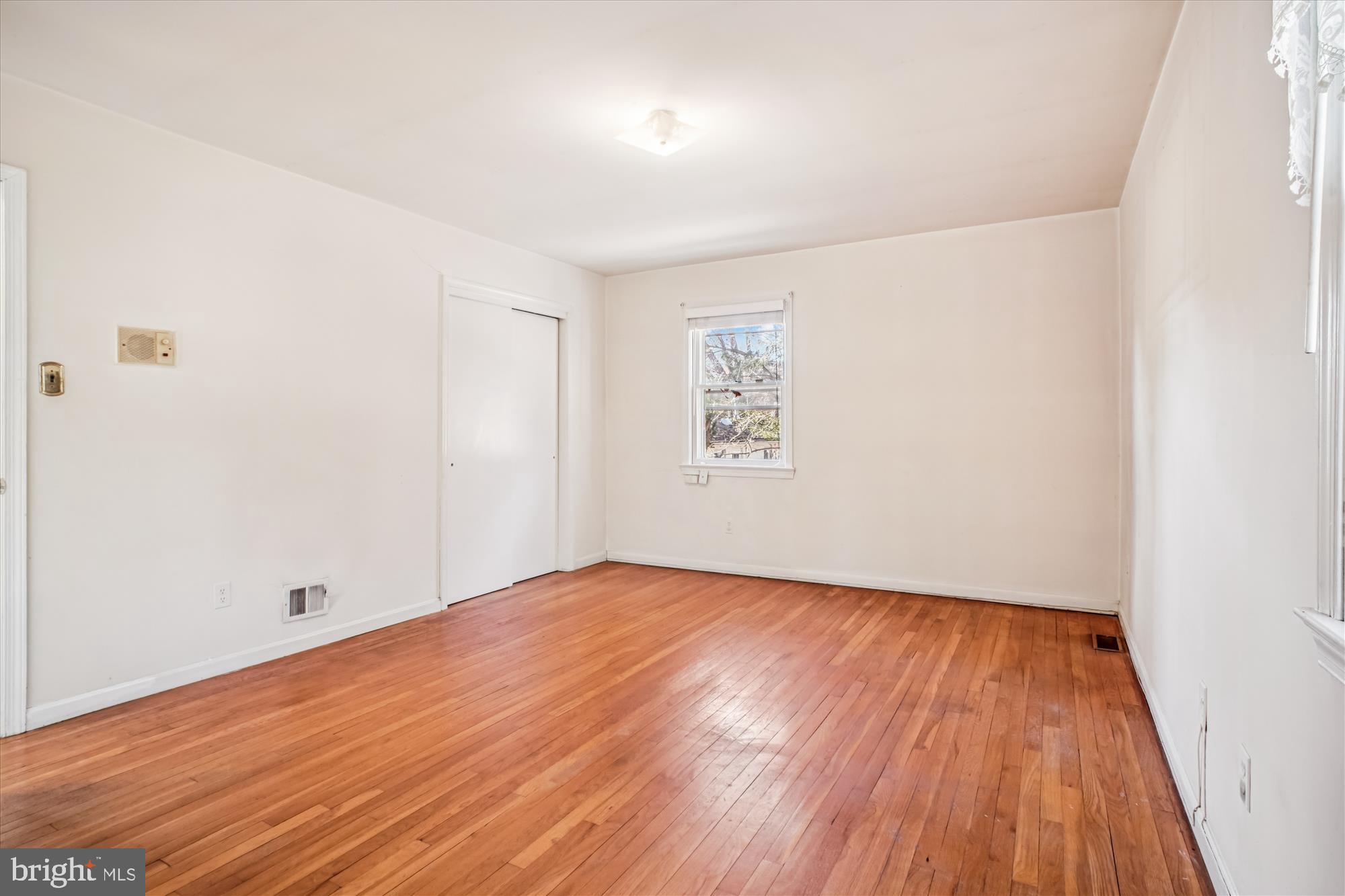 CHESTERBROOK WOODS - Residential