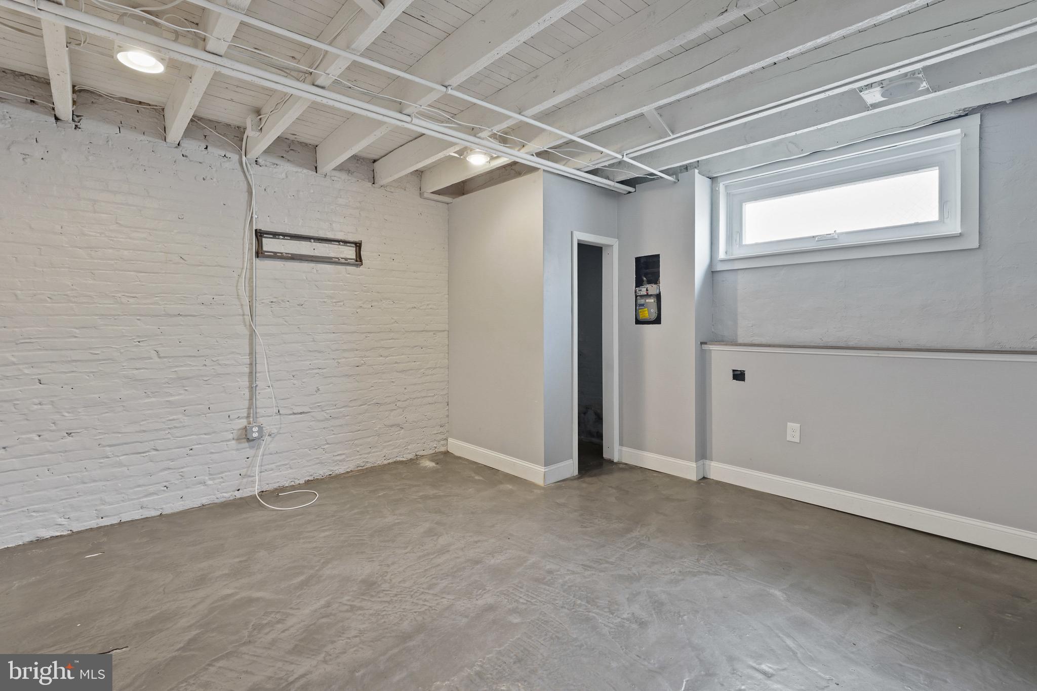 BREWERS HILL - Residential Lease