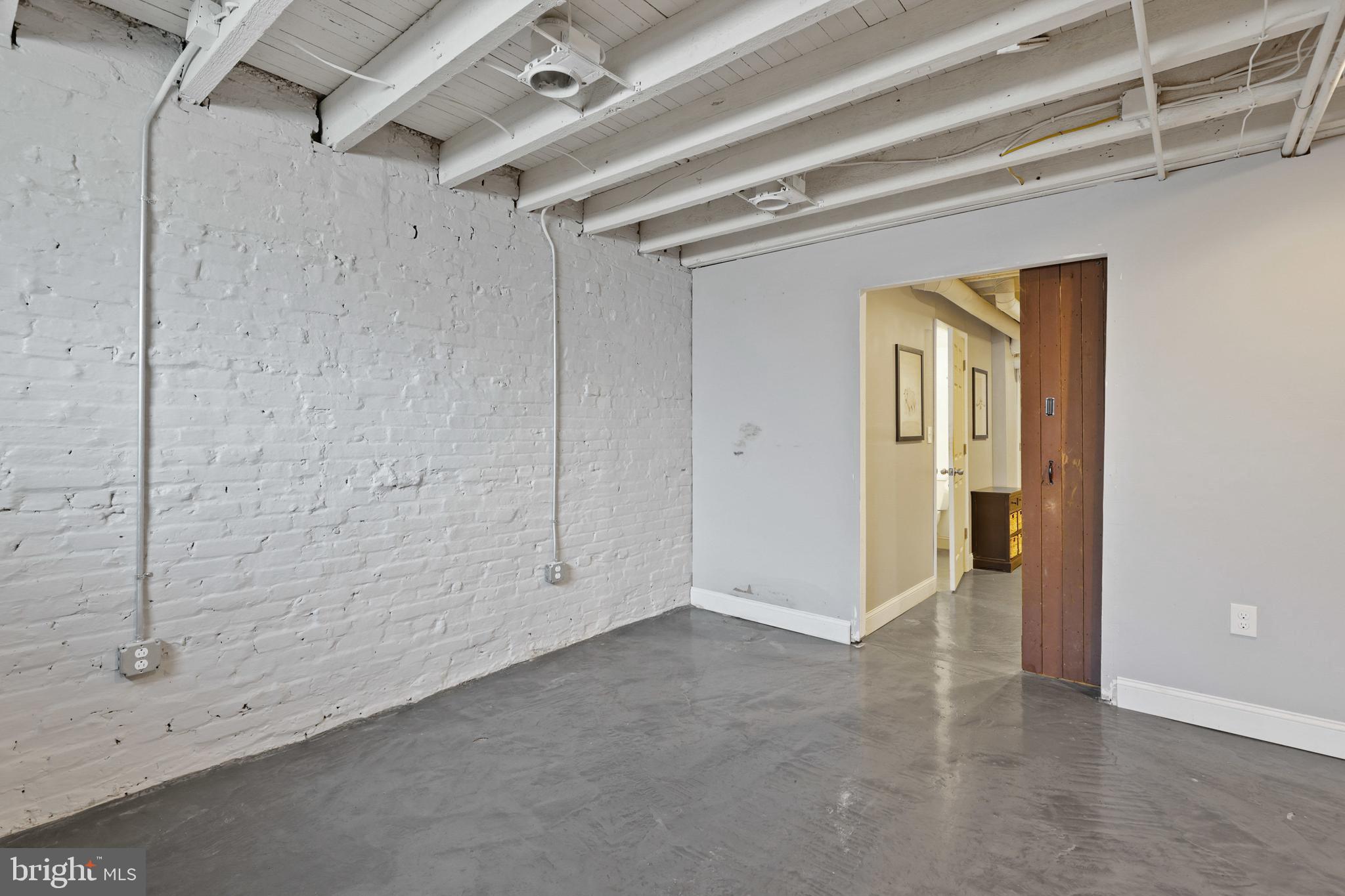 BREWERS HILL - Residential Lease