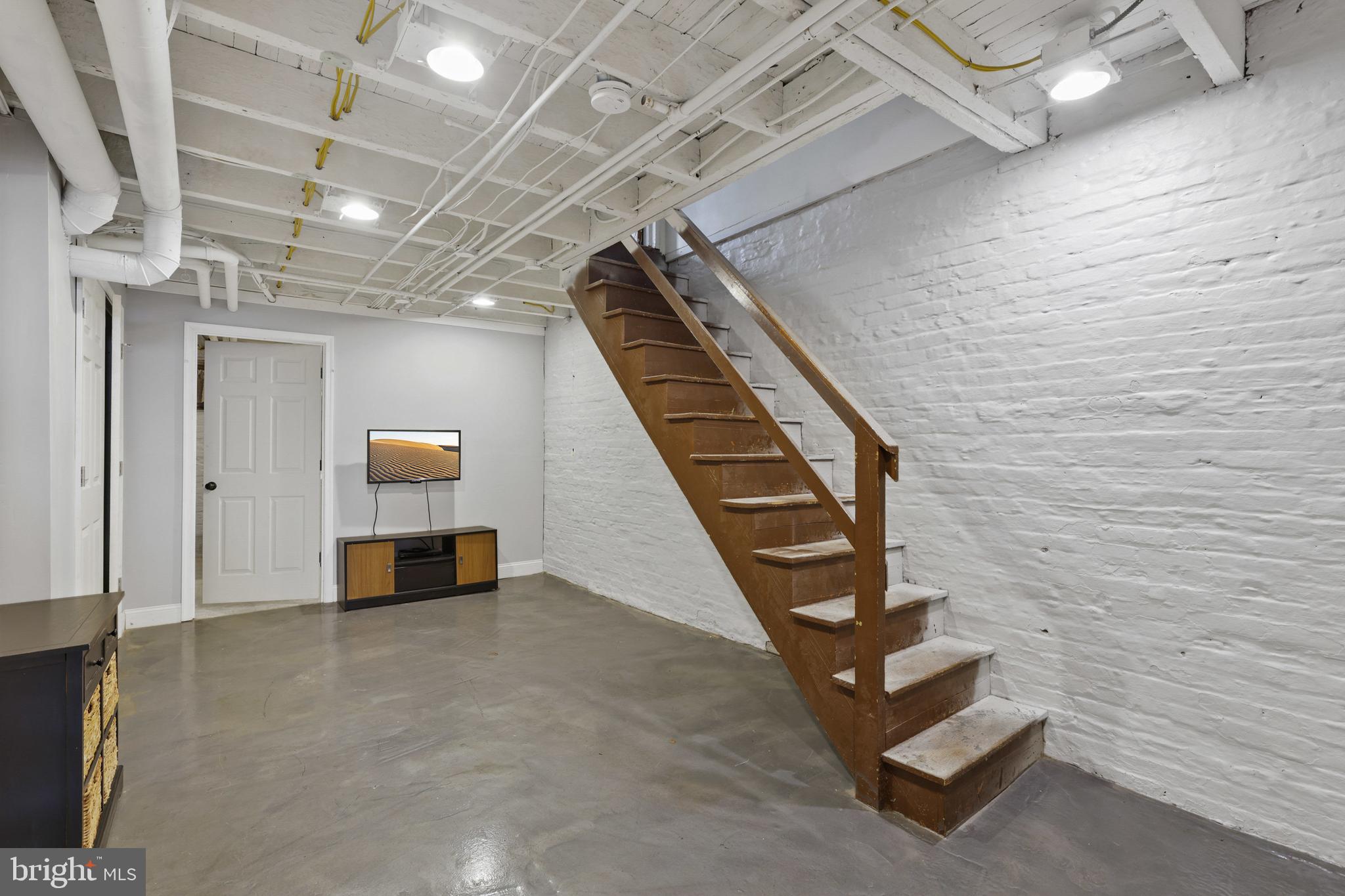 BREWERS HILL - Residential Lease