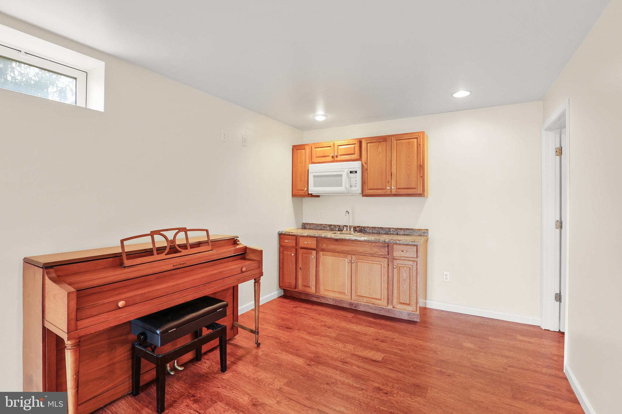 SUMMIT RIDGE - Residential