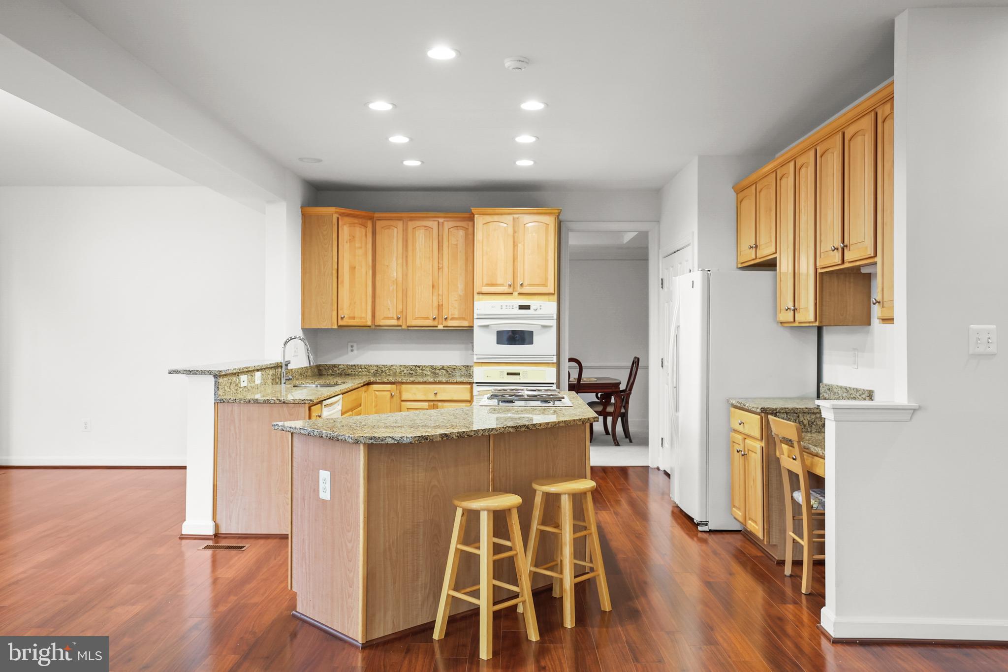 SUMMIT RIDGE - Residential