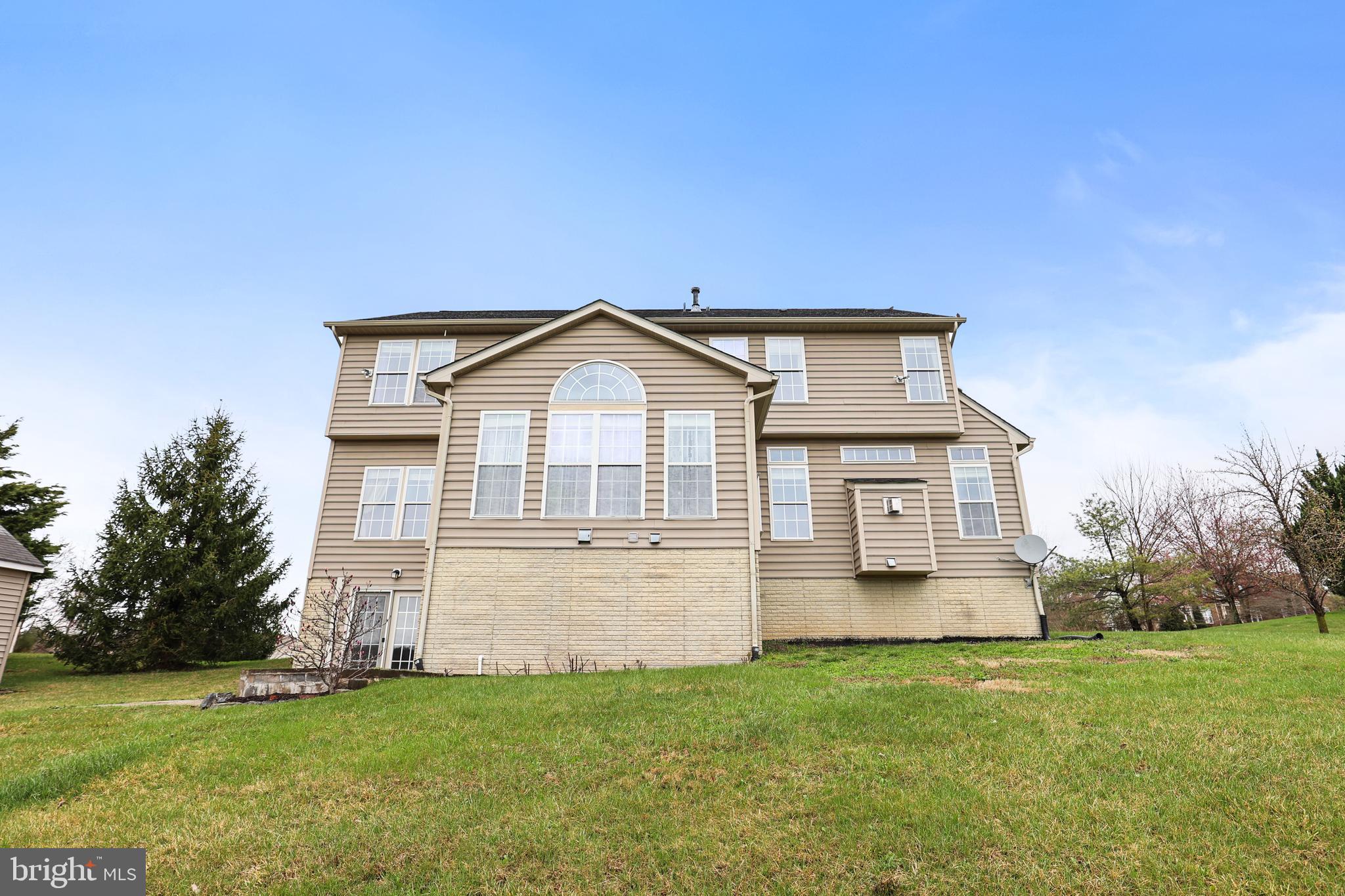SUMMIT RIDGE - Residential