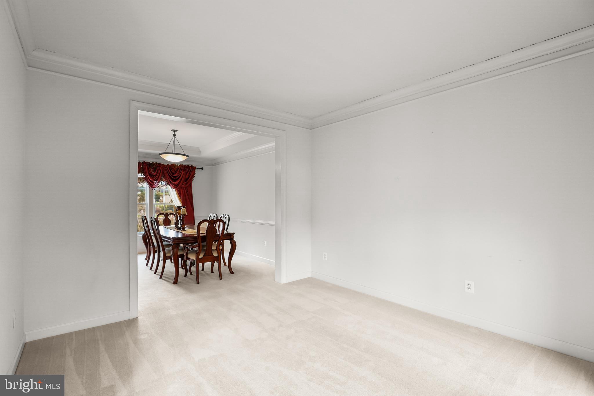 SUMMIT RIDGE - Residential