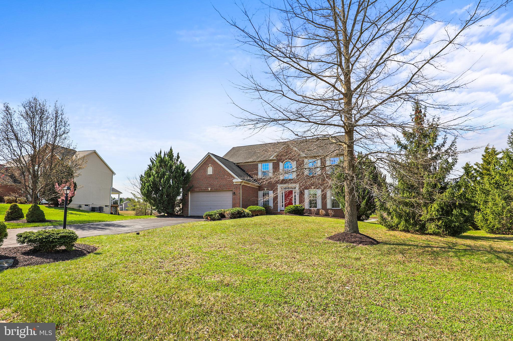 SUMMIT RIDGE - Residential