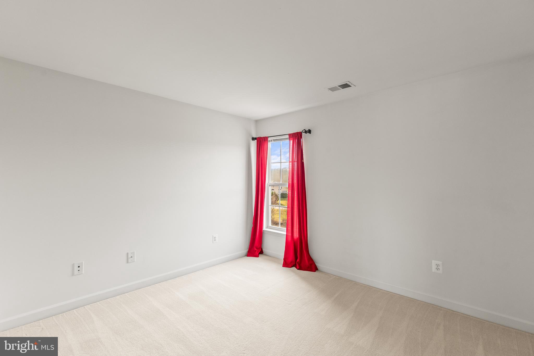 SUMMIT RIDGE - Residential