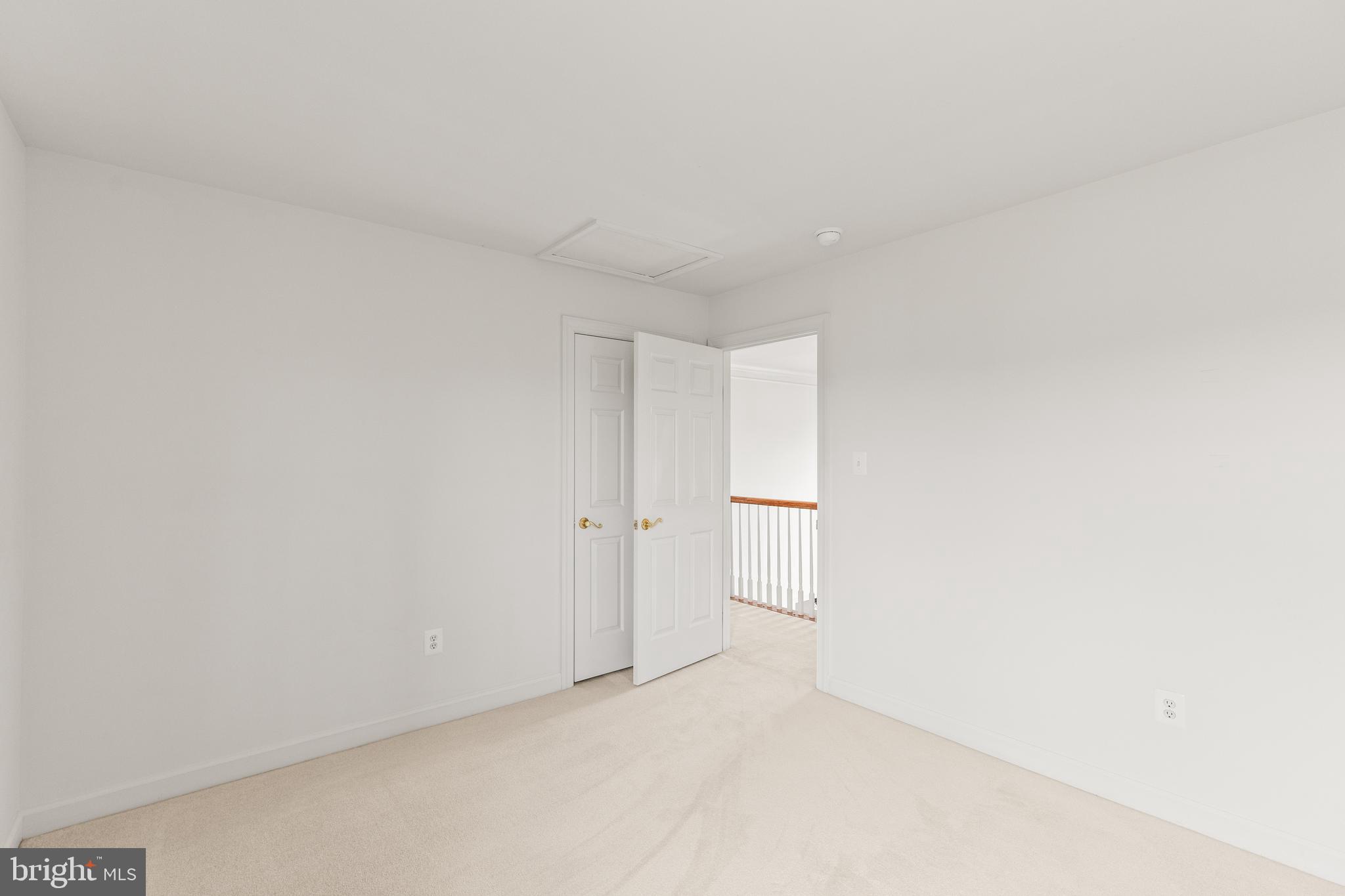 SUMMIT RIDGE - Residential