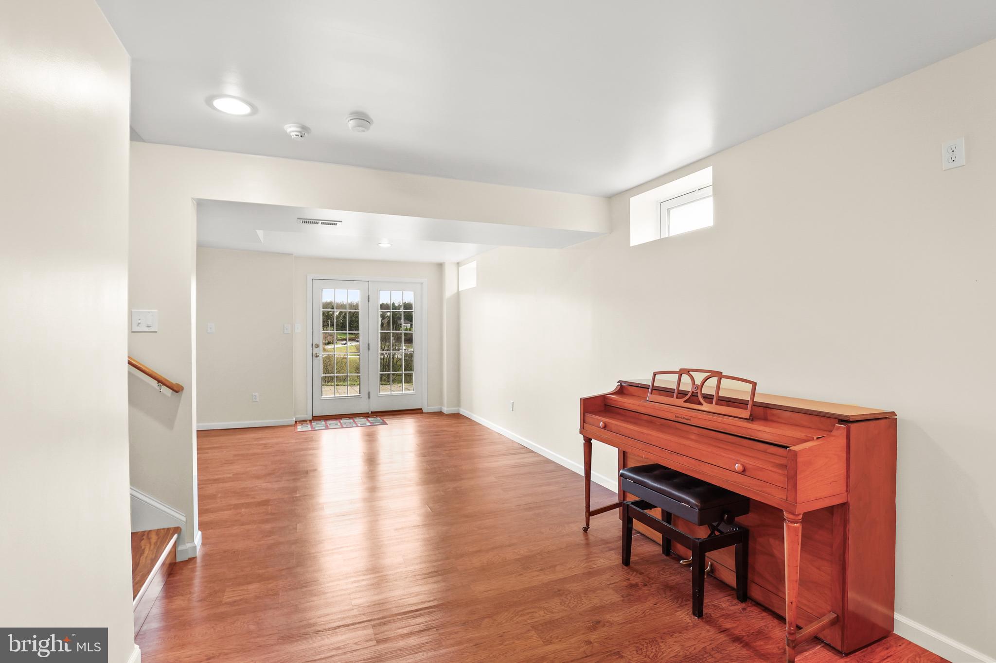 SUMMIT RIDGE - Residential