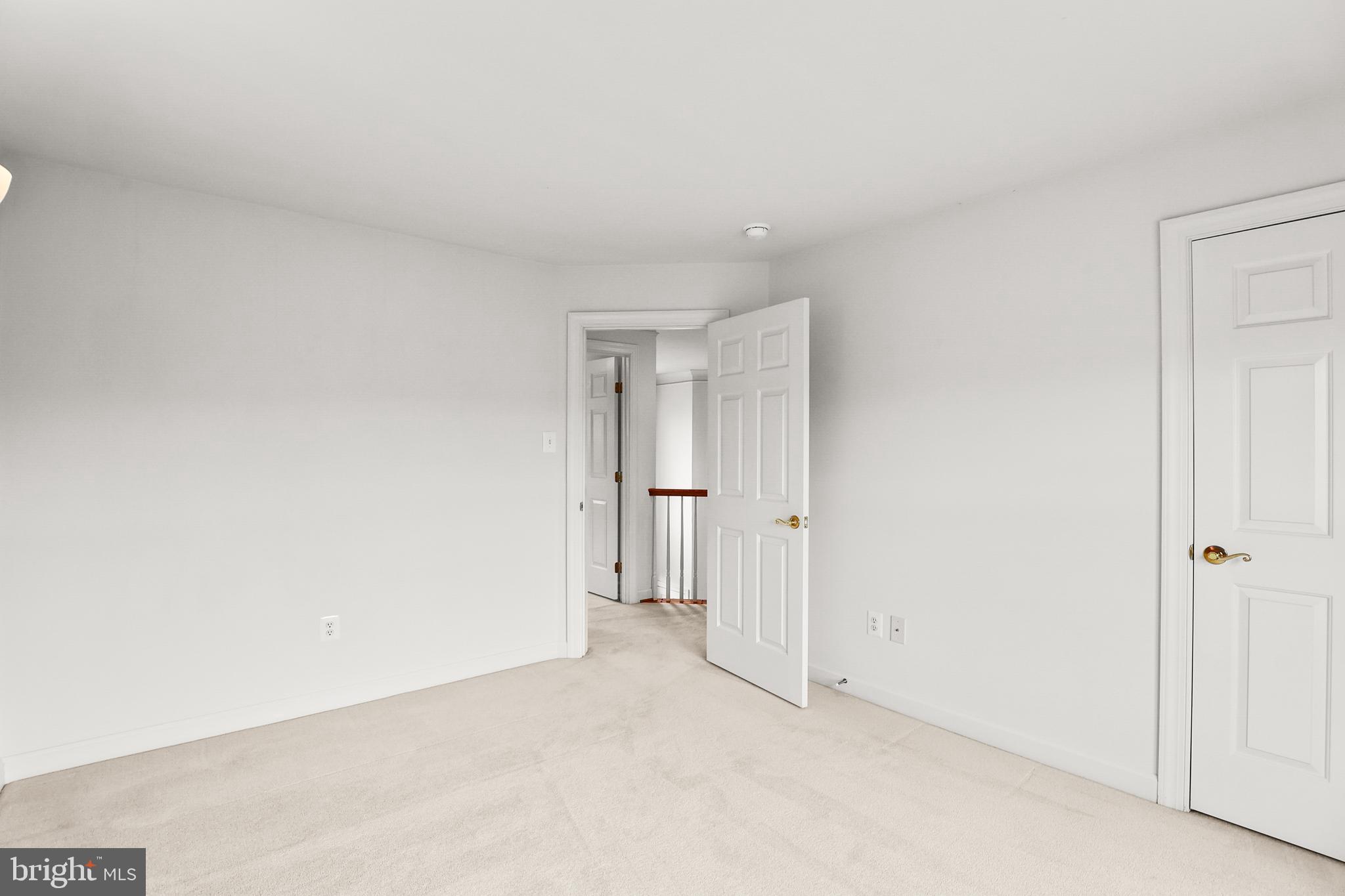 SUMMIT RIDGE - Residential