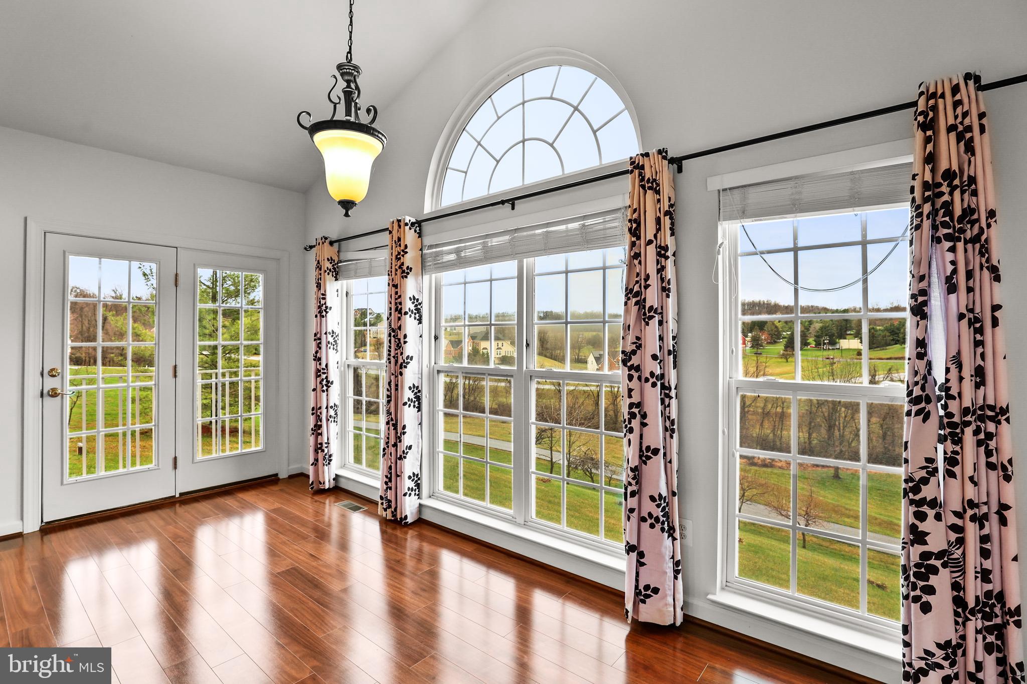 SUMMIT RIDGE - Residential