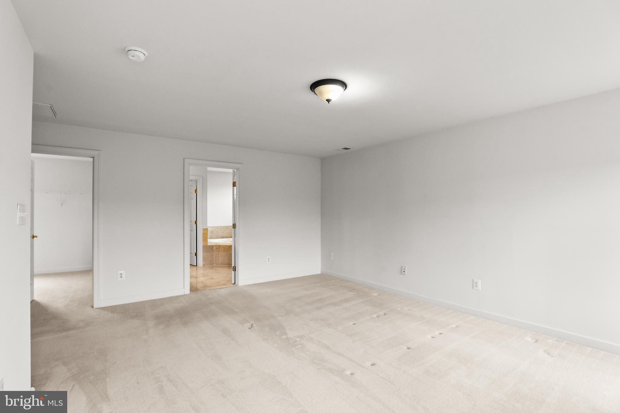 SUMMIT RIDGE - Residential
