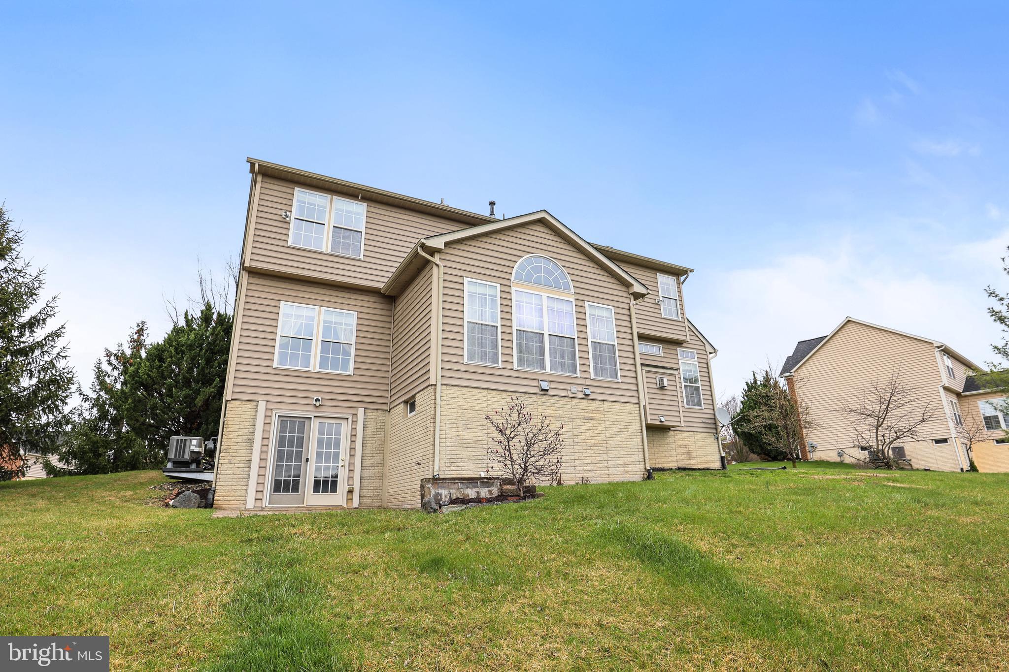 SUMMIT RIDGE - Residential