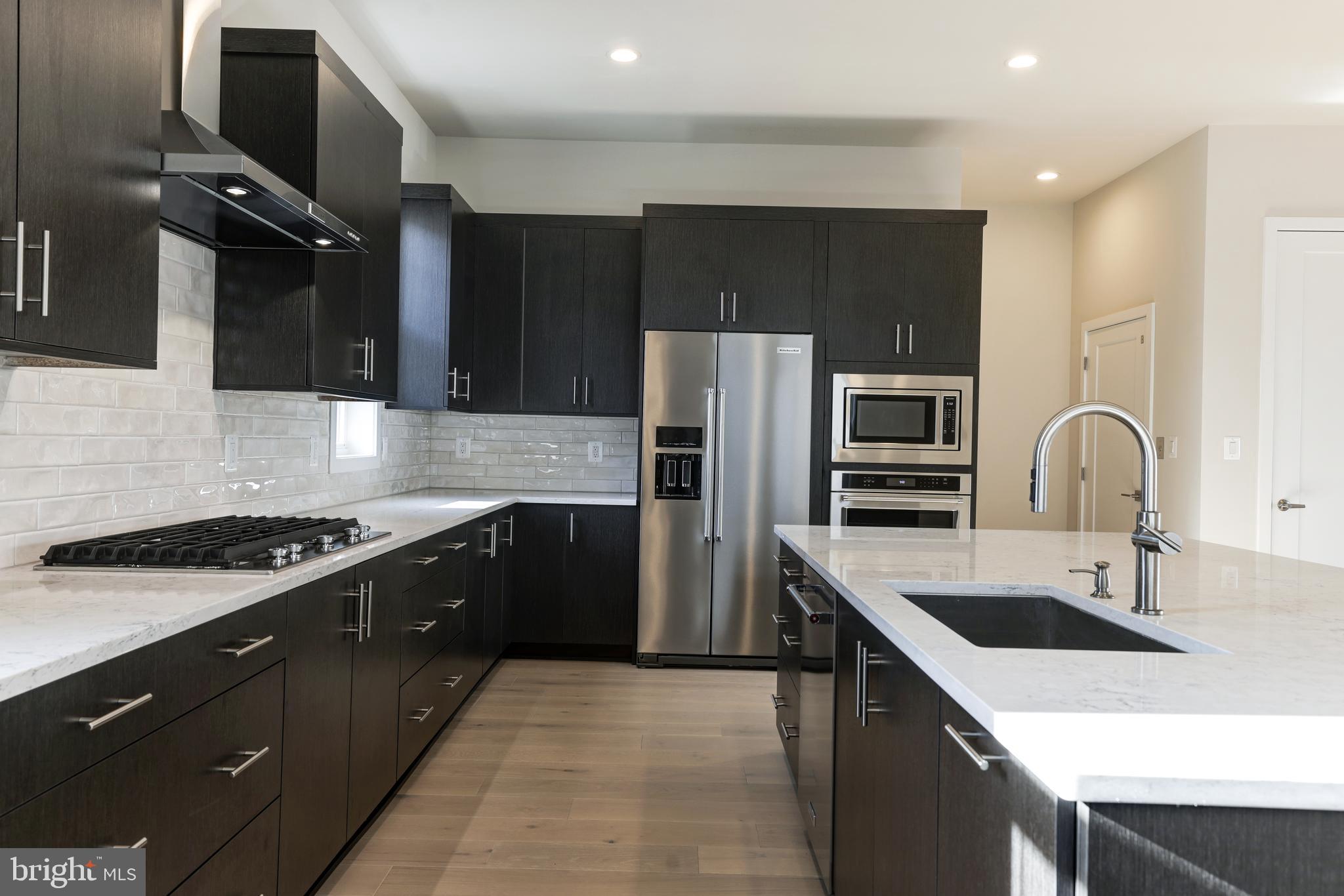 REGENCY AT BELMONT - Residential