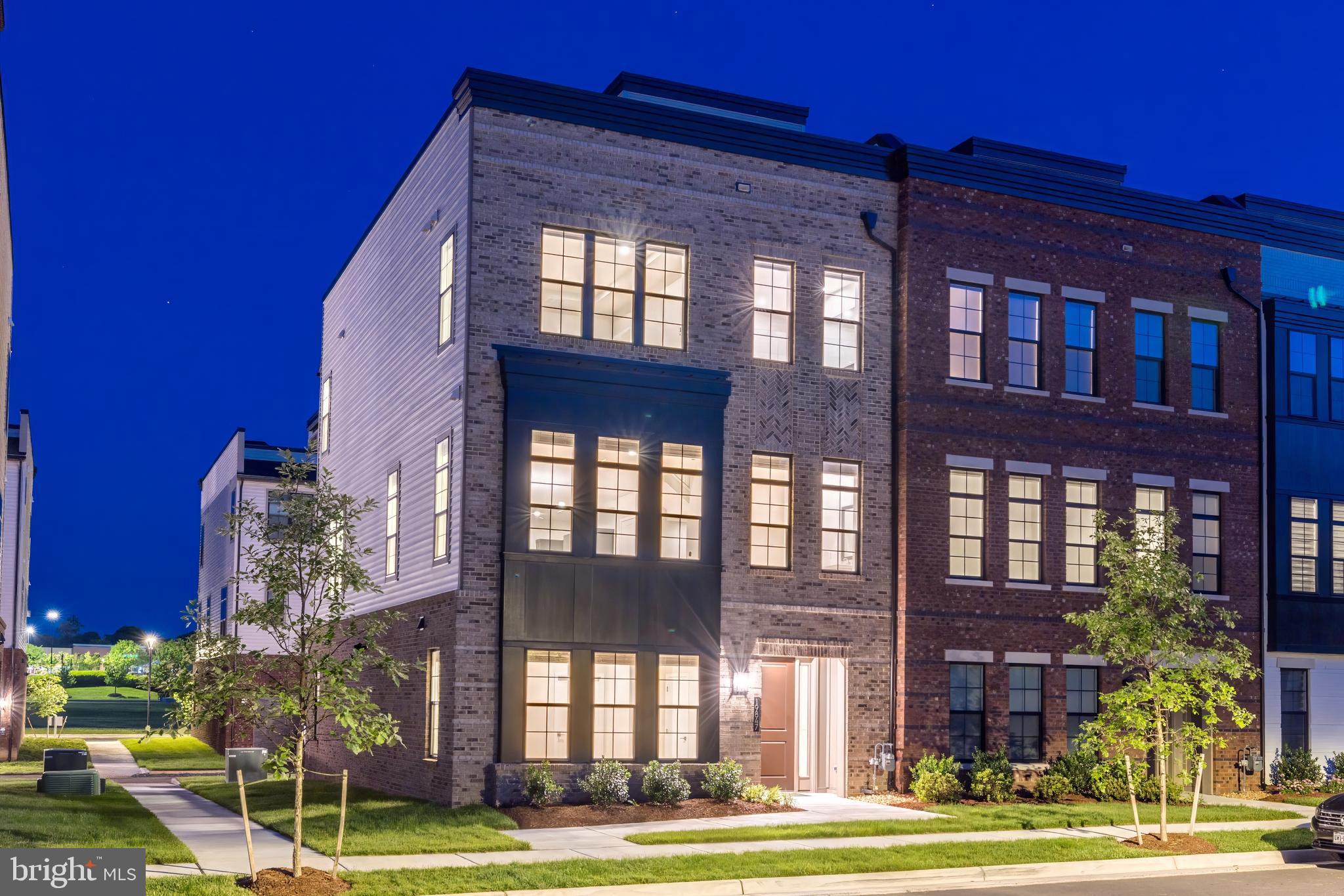 REGENCY AT BELMONT - Residential