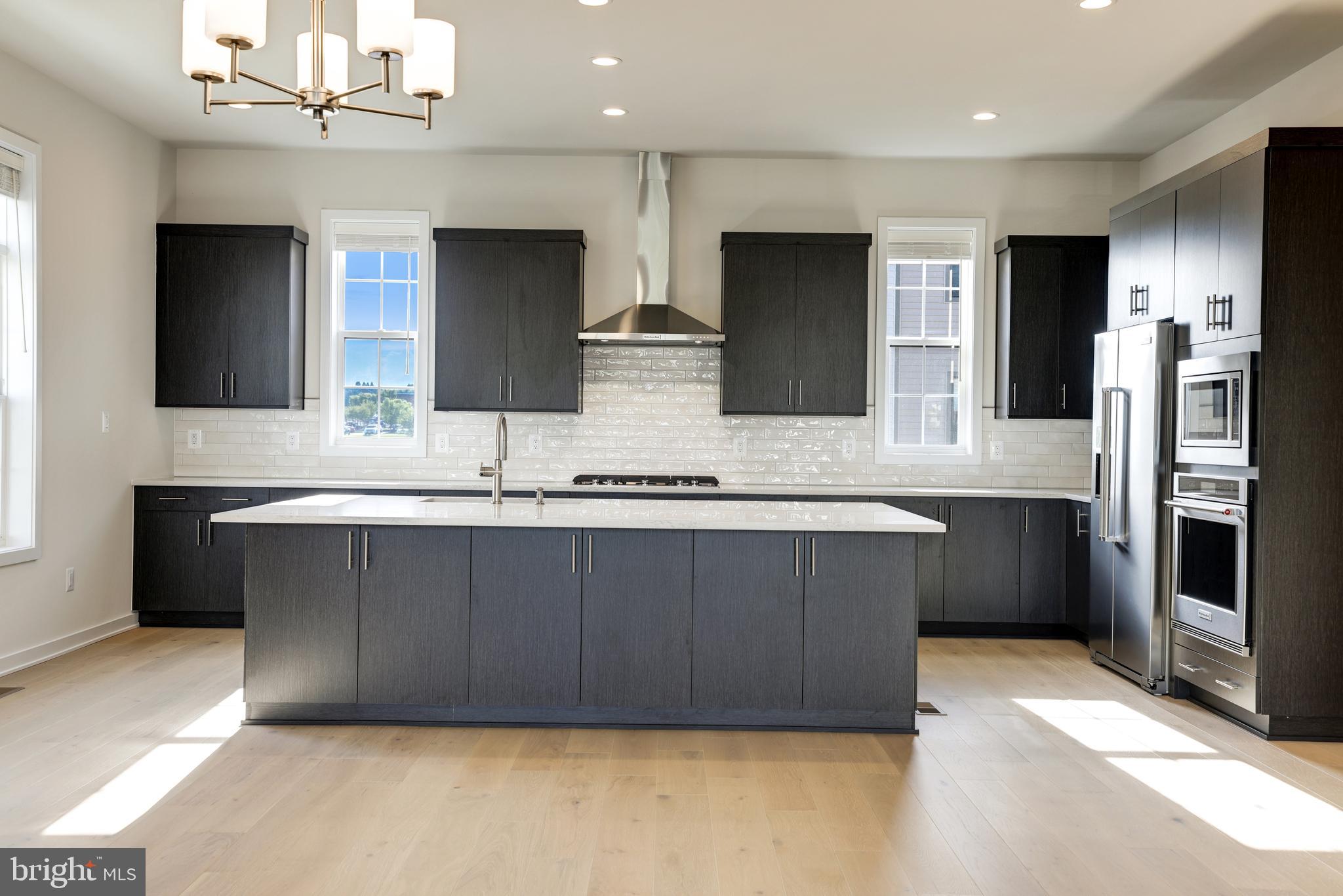 REGENCY AT BELMONT - Residential