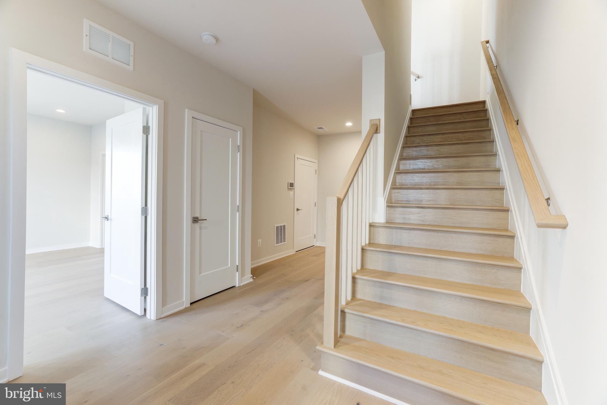 REGENCY AT BELMONT - Residential