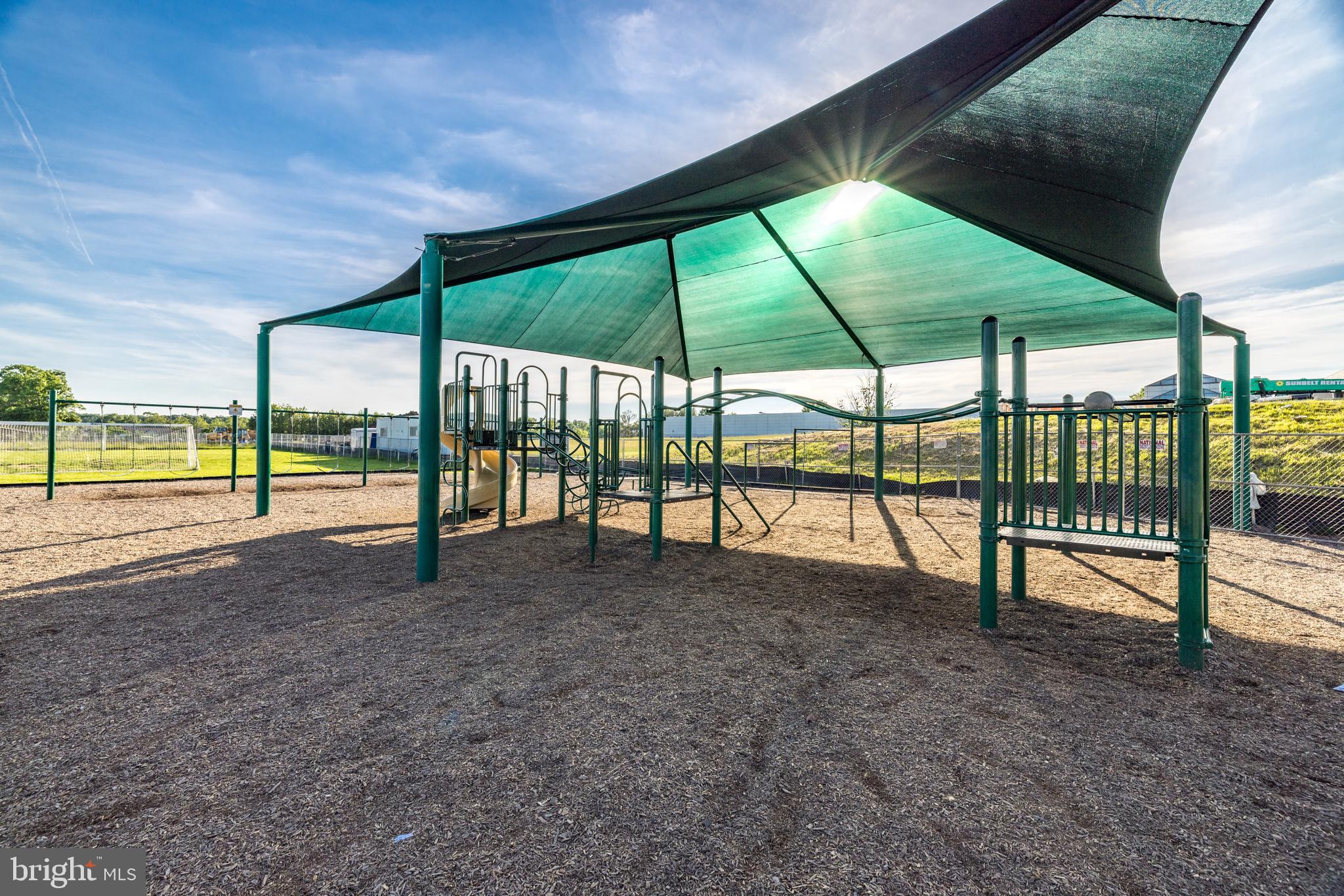 REGENCY AT BELMONT - Residential