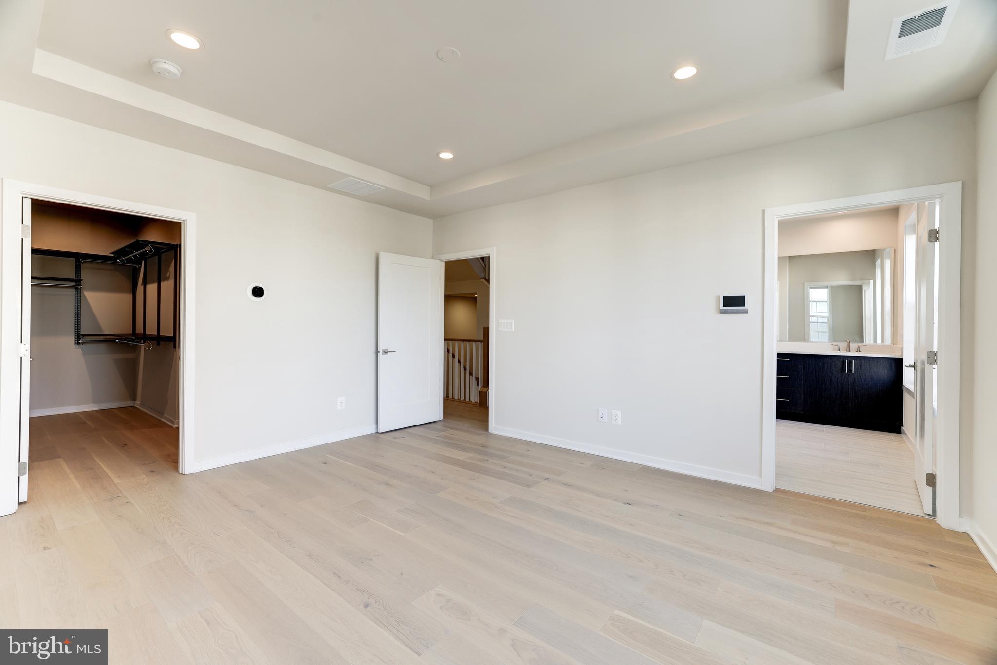 REGENCY AT BELMONT - Residential