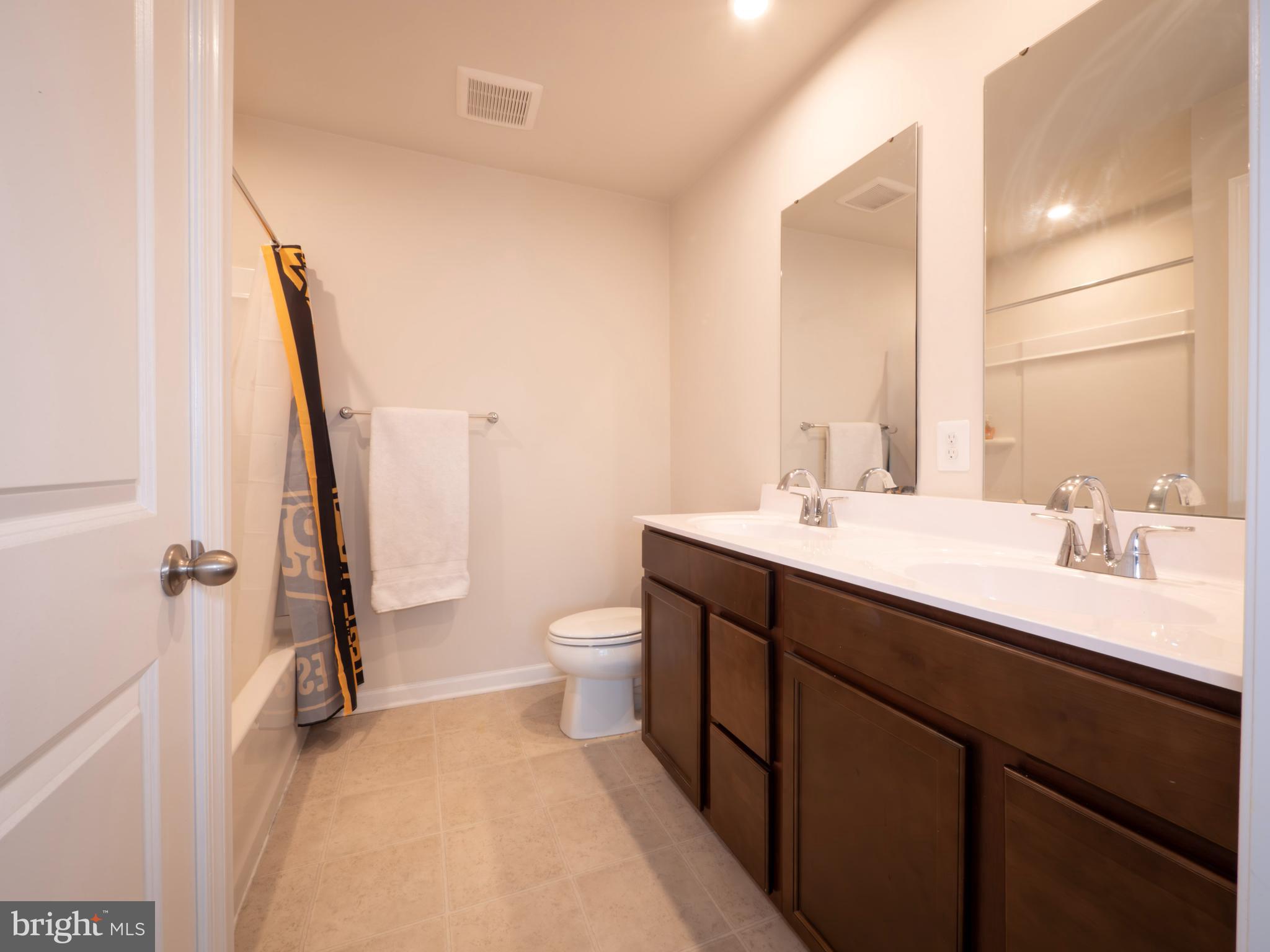 CARDINAL POINTE - Residential