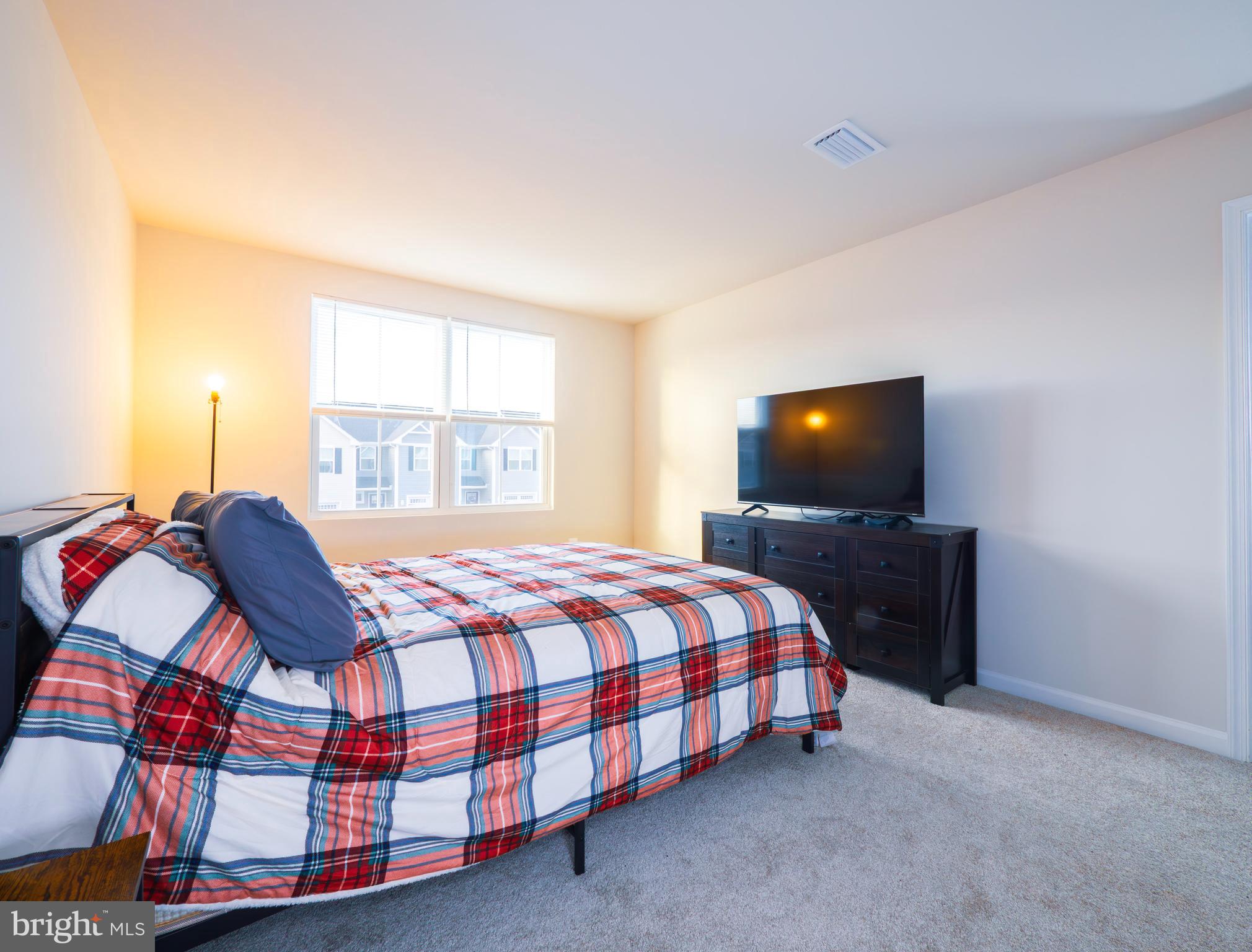 CARDINAL POINTE - Residential