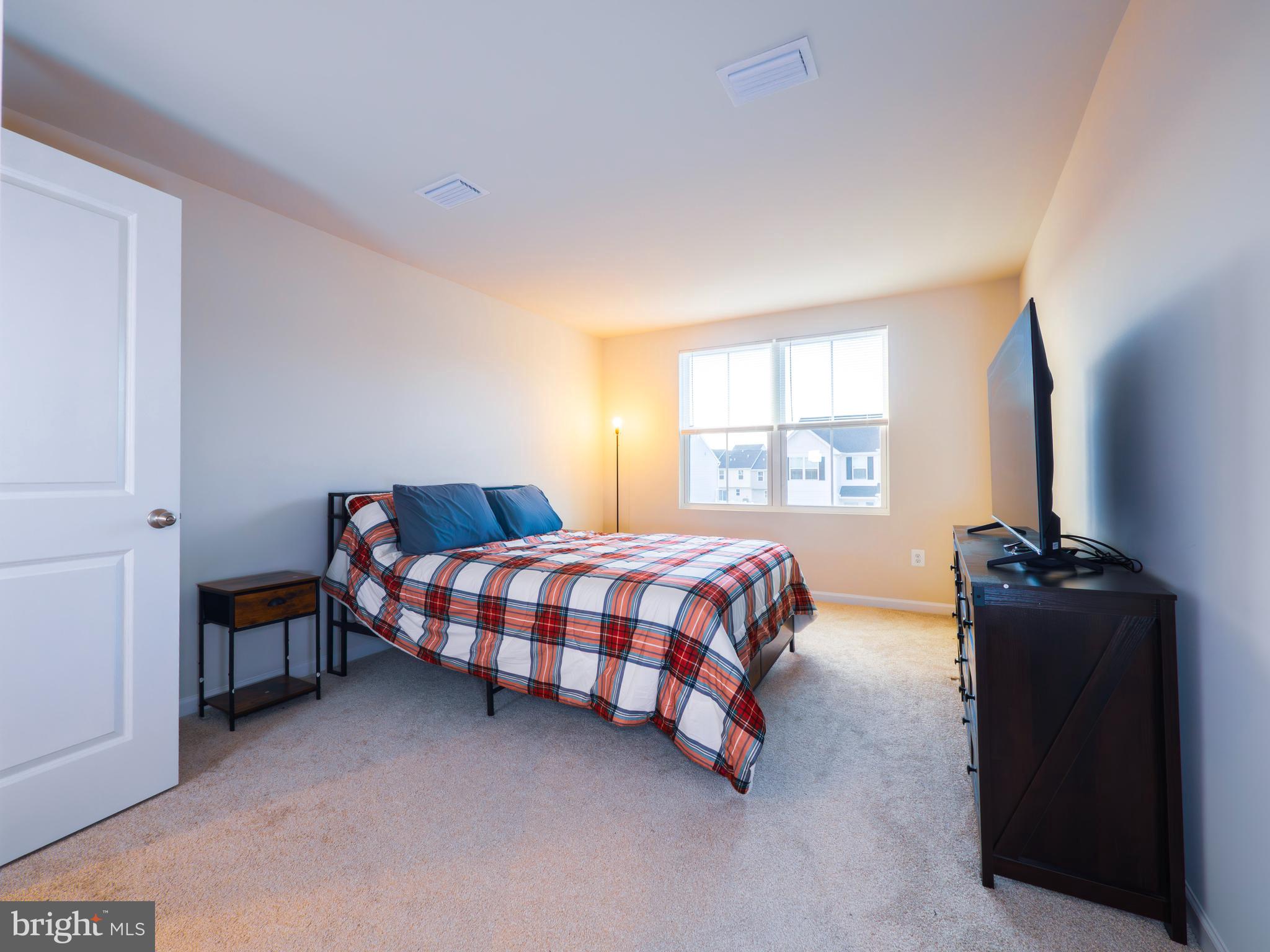 CARDINAL POINTE - Residential