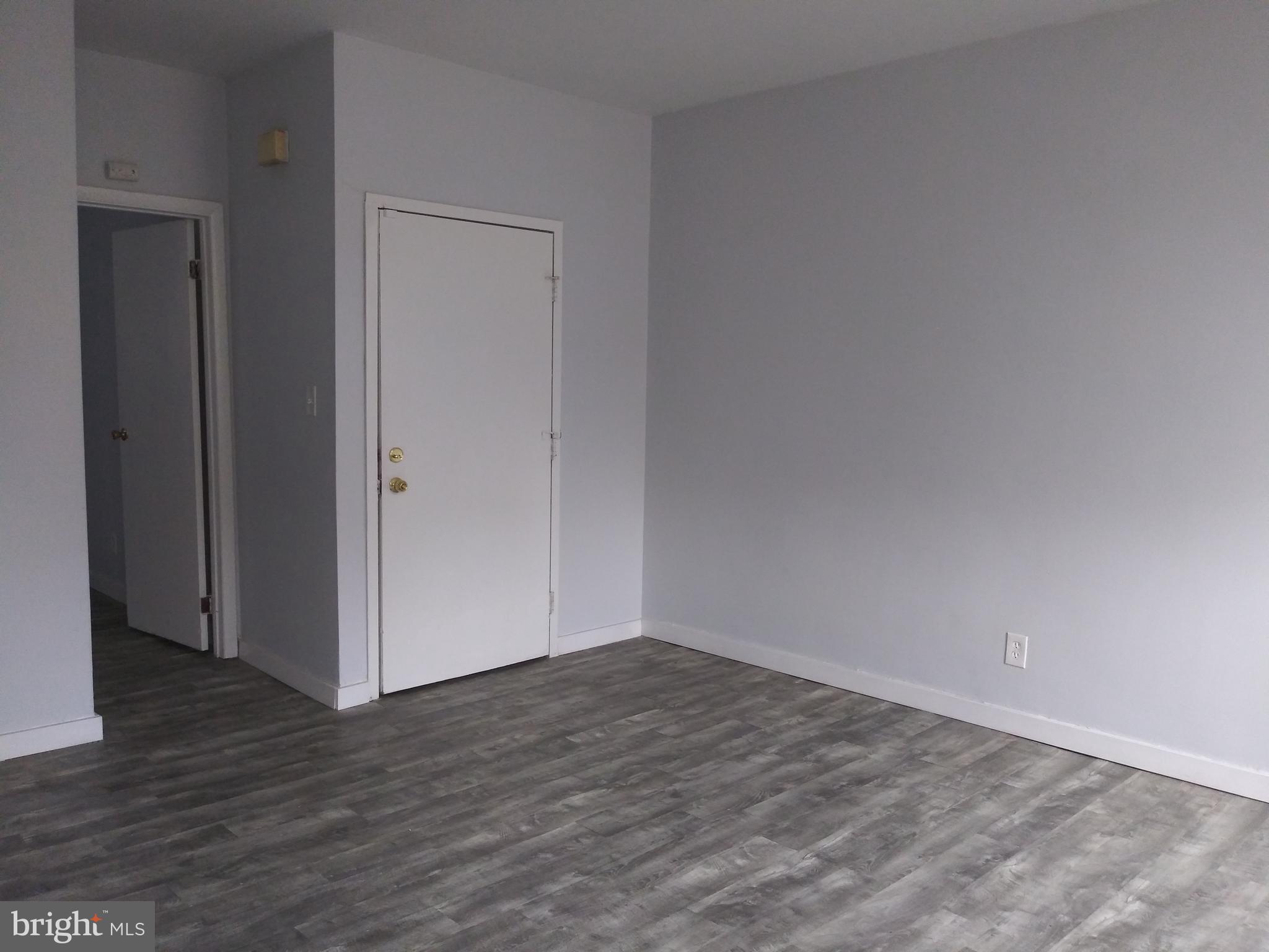 PHILADELPHIA (NORTHWEST) - Residential Lease