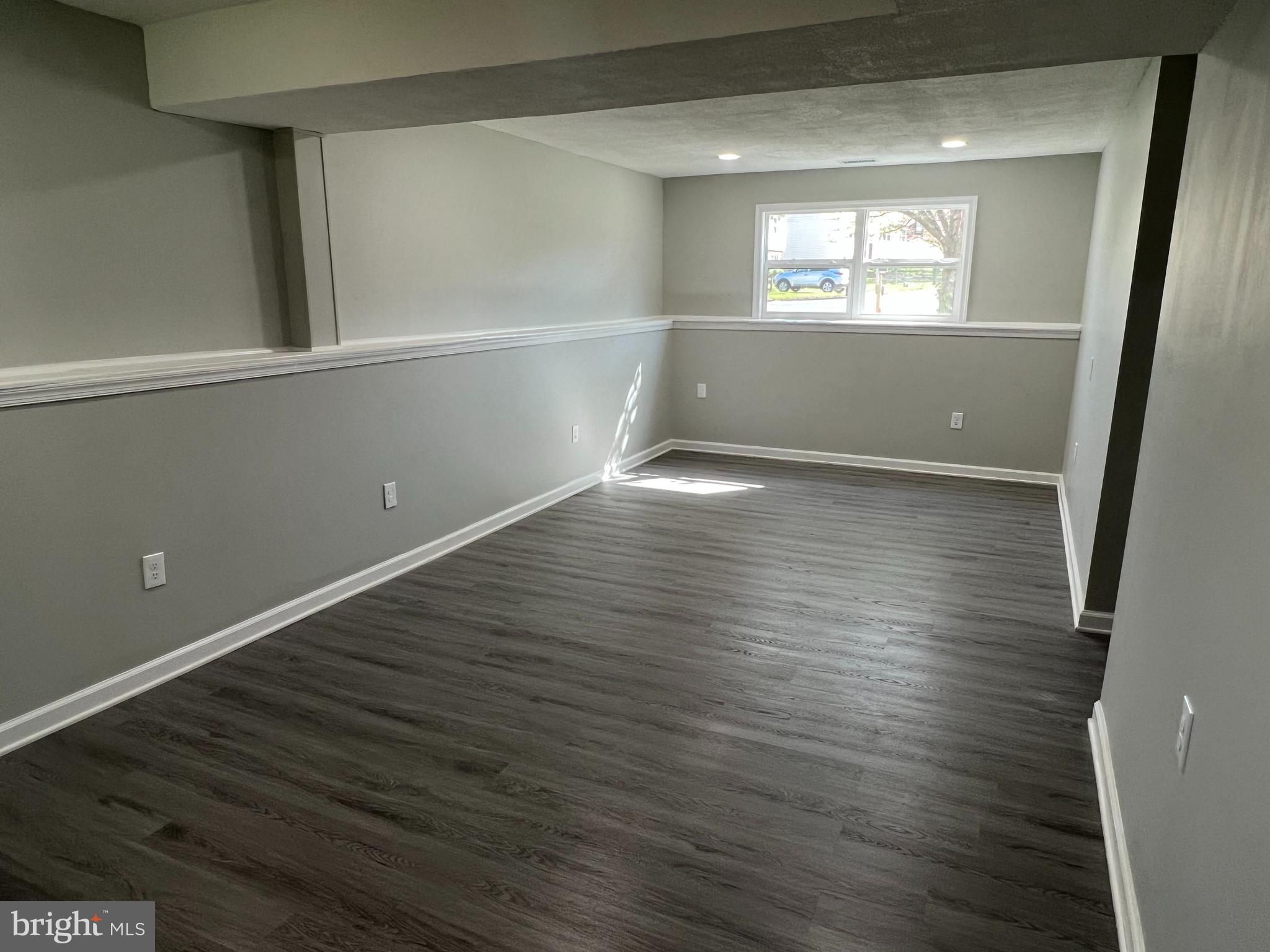 EAST PARK VILLAGE - Residential