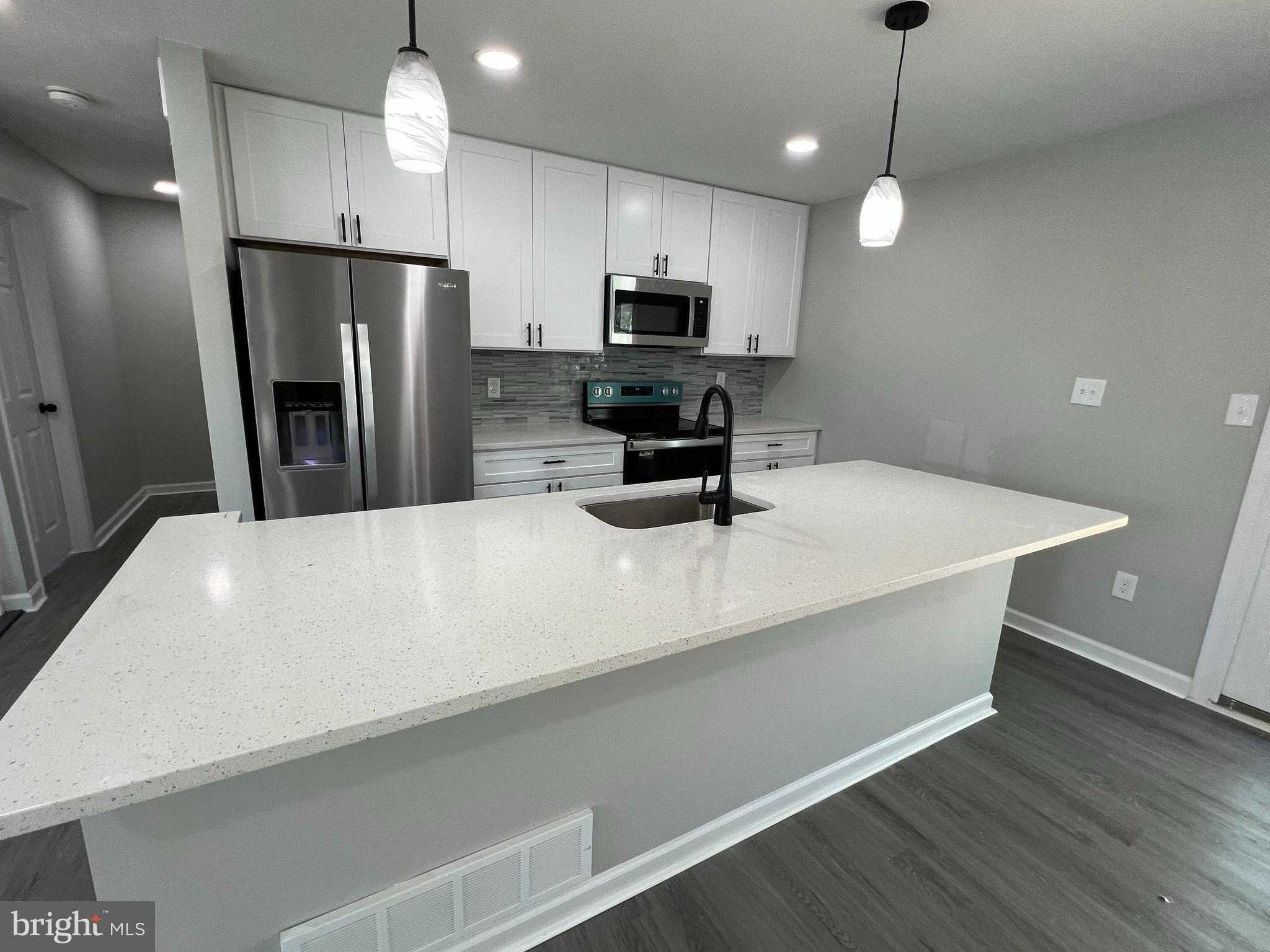 EAST PARK VILLAGE - Residential