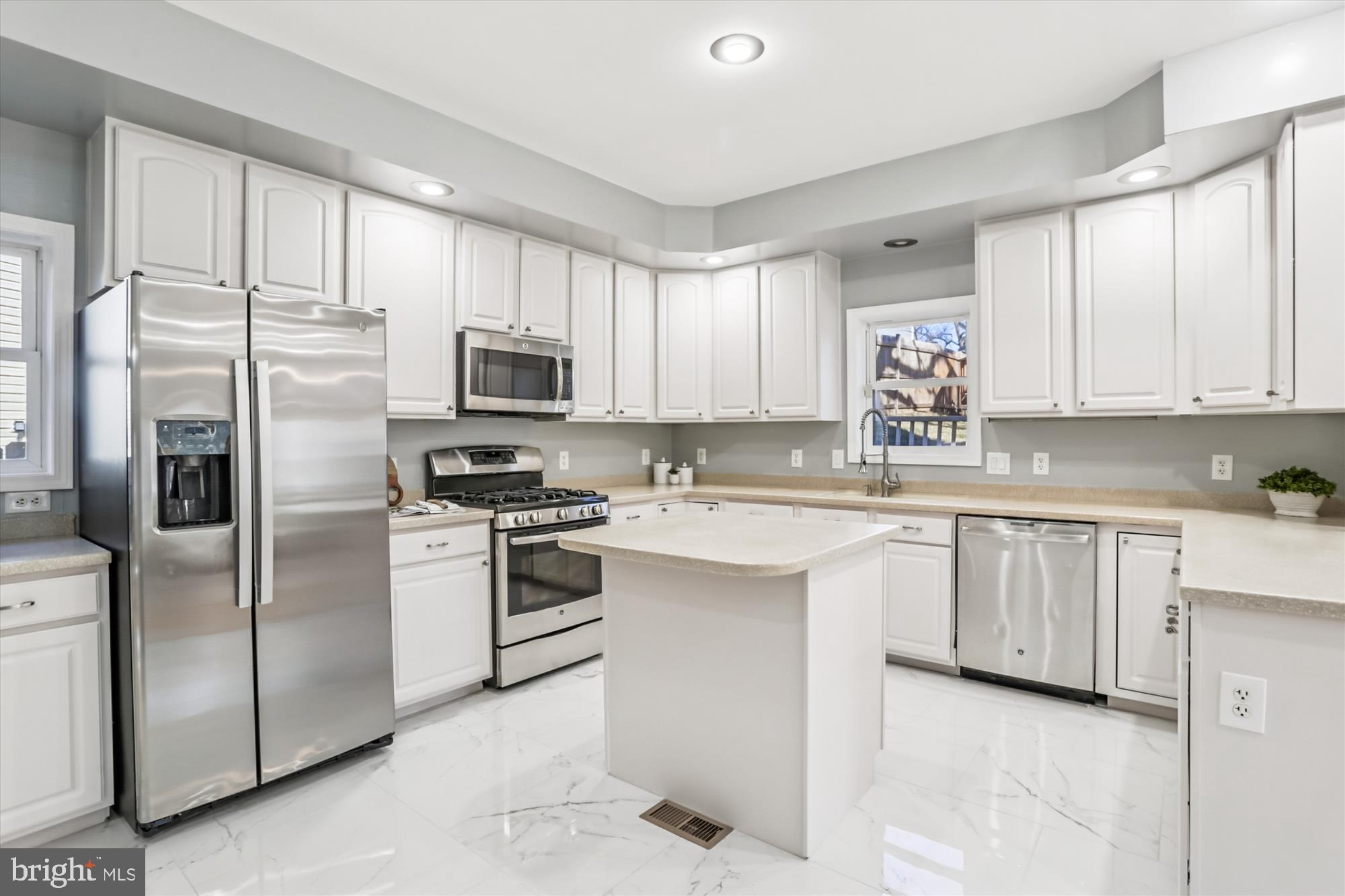 TAKOMA PARK - Residential