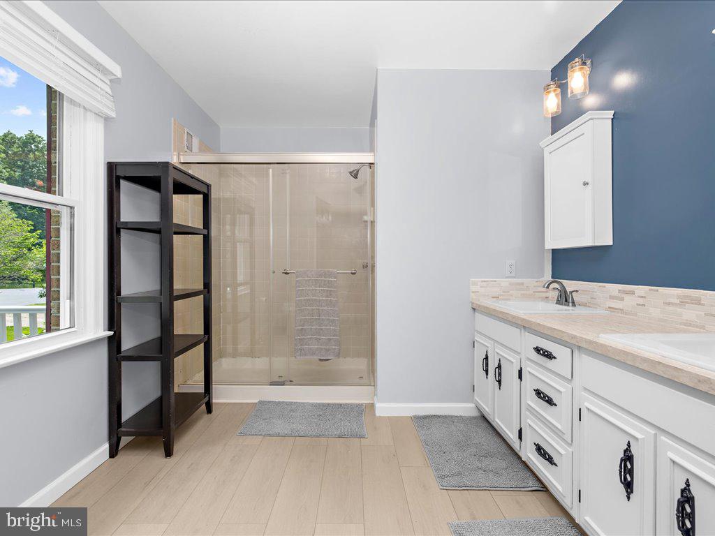 THE MEADOWS - Residential