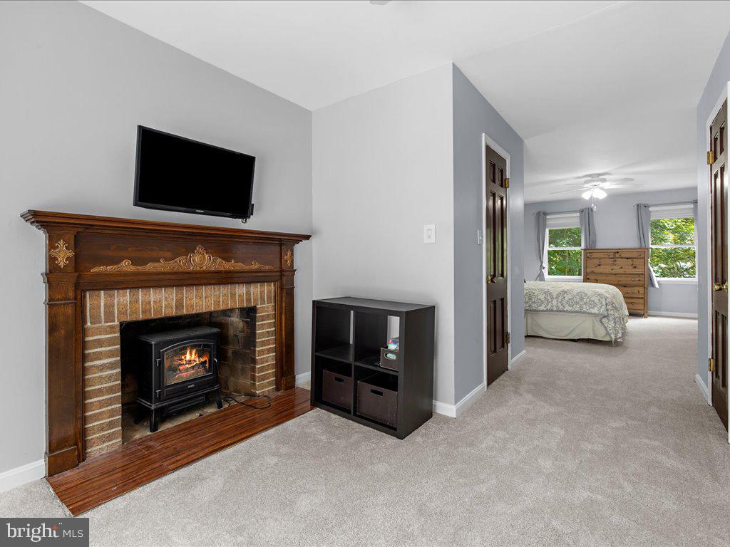 THE MEADOWS - Residential