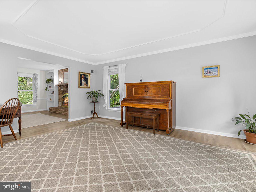 THE MEADOWS - Residential