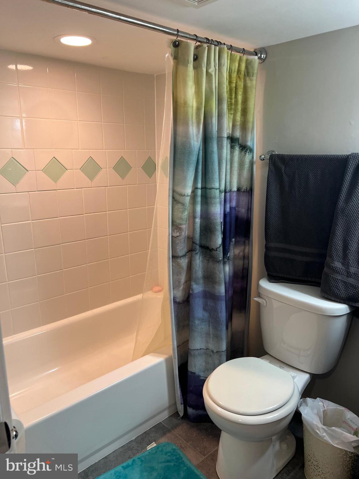 PATTERSON PARK - Residential Lease