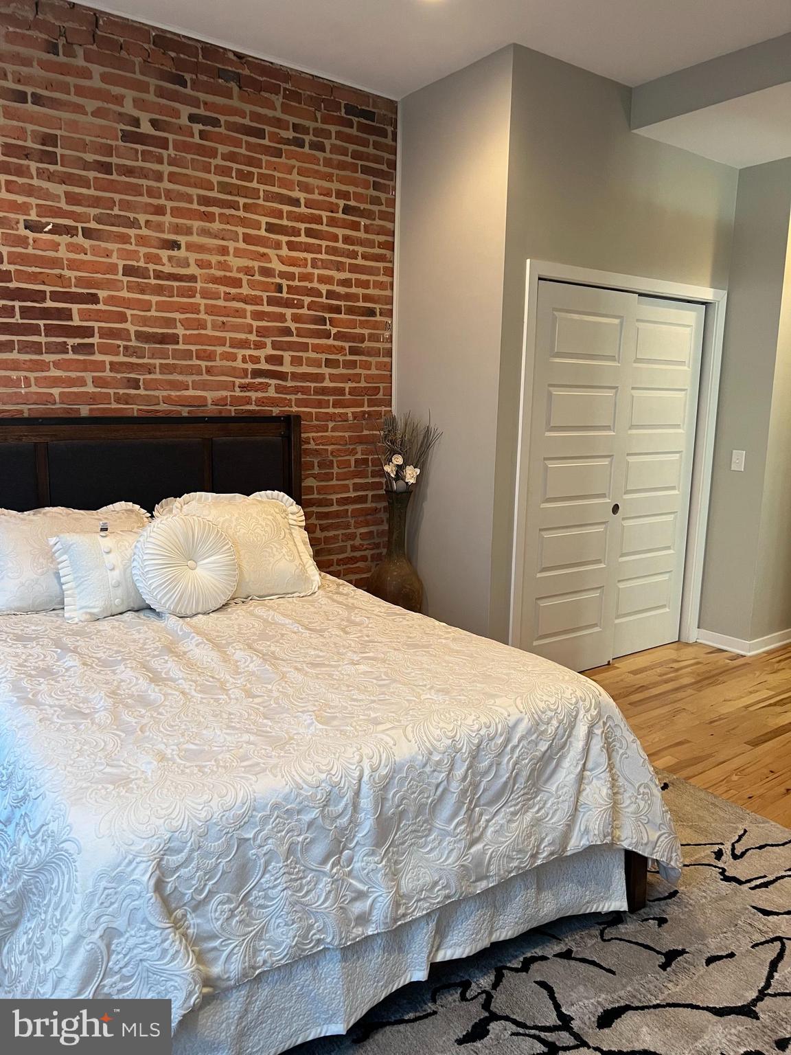 PATTERSON PARK - Residential Lease