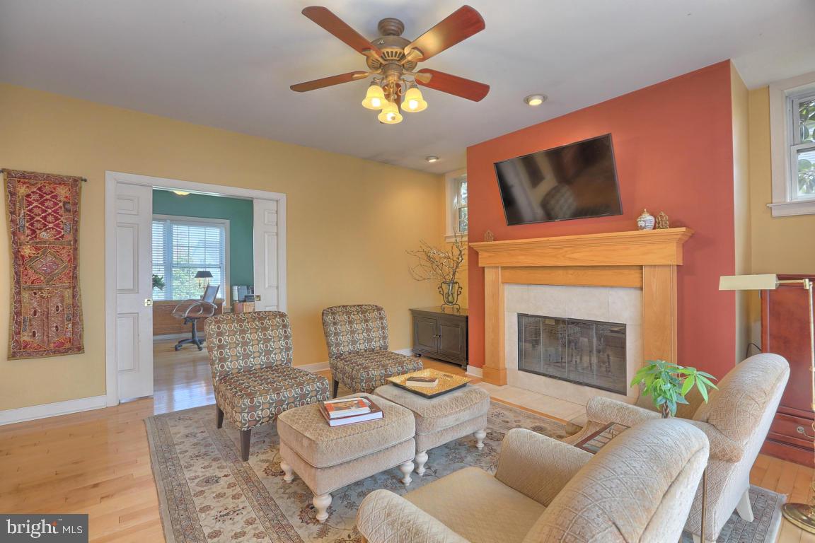 SPRINGDALE FARMS - Residential