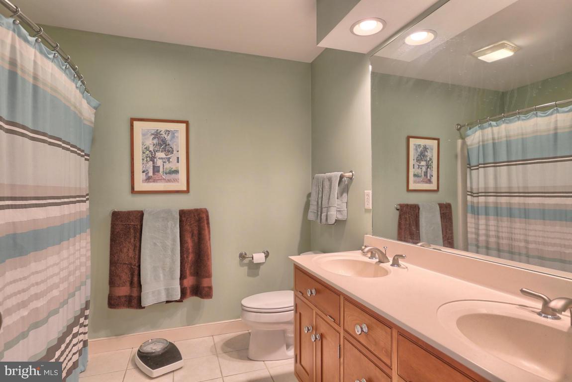 SPRINGDALE FARMS - Residential