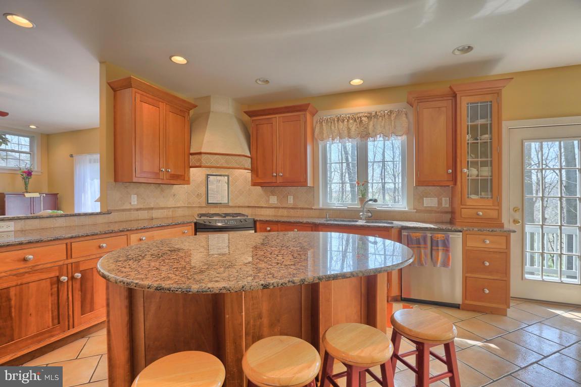 SPRINGDALE FARMS - Residential