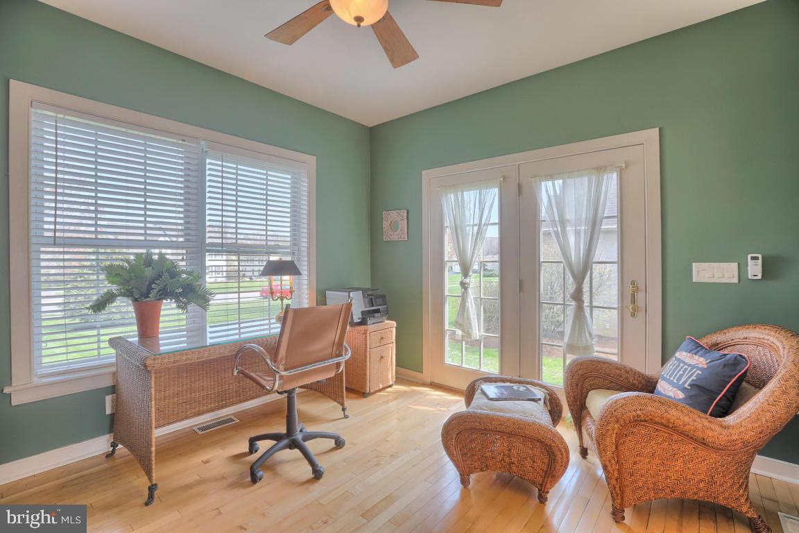 SPRINGDALE FARMS - Residential