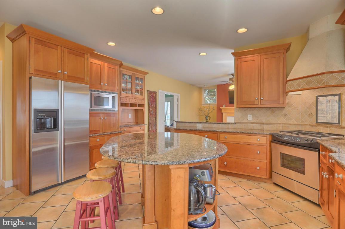SPRINGDALE FARMS - Residential