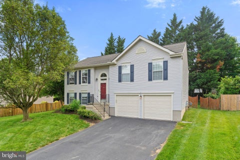 Photo of 3 Leather Bark Court, STAFFORD, VA 22554 (MLS # VAST2051812)