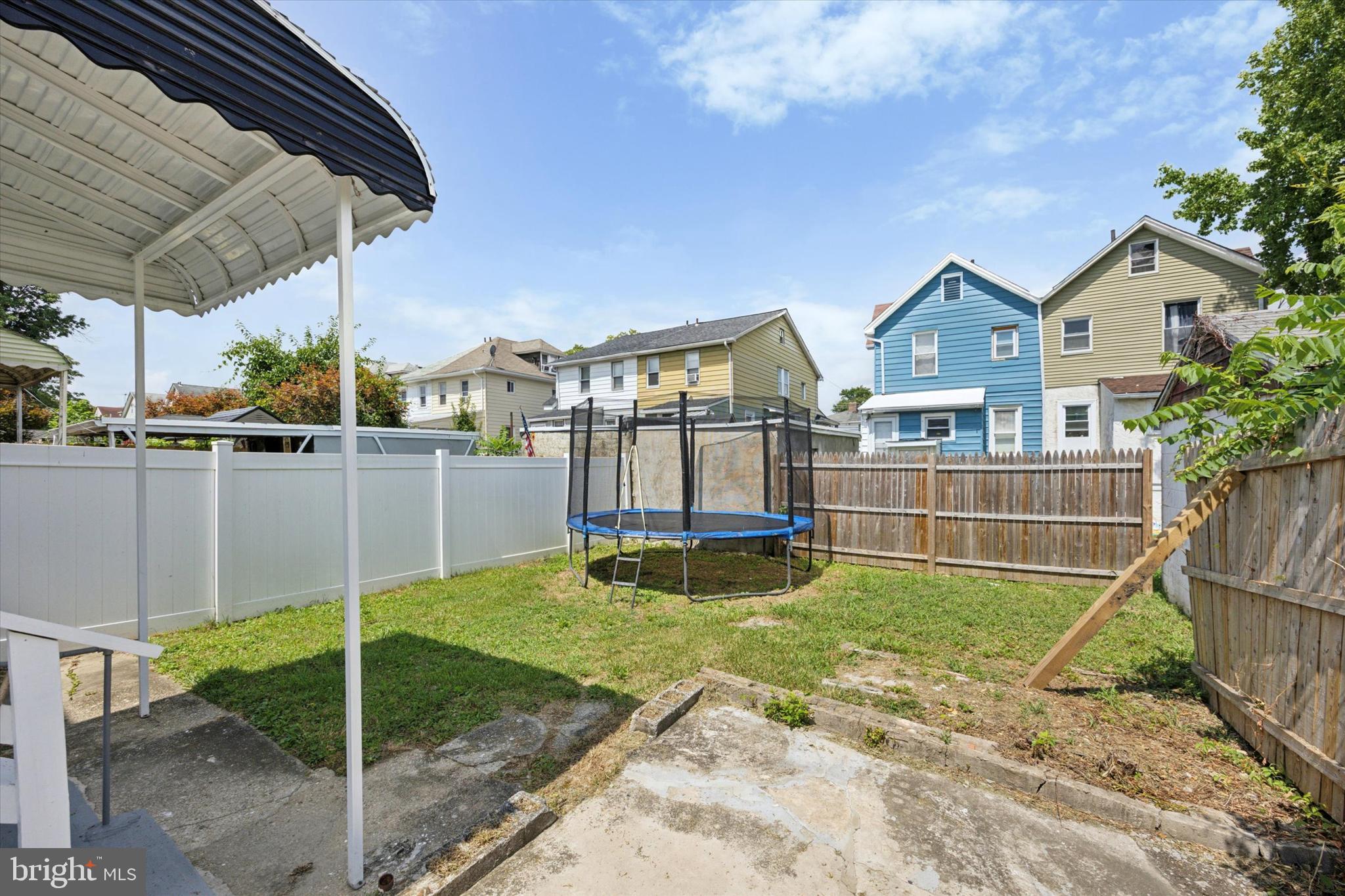 YEADON - Residential