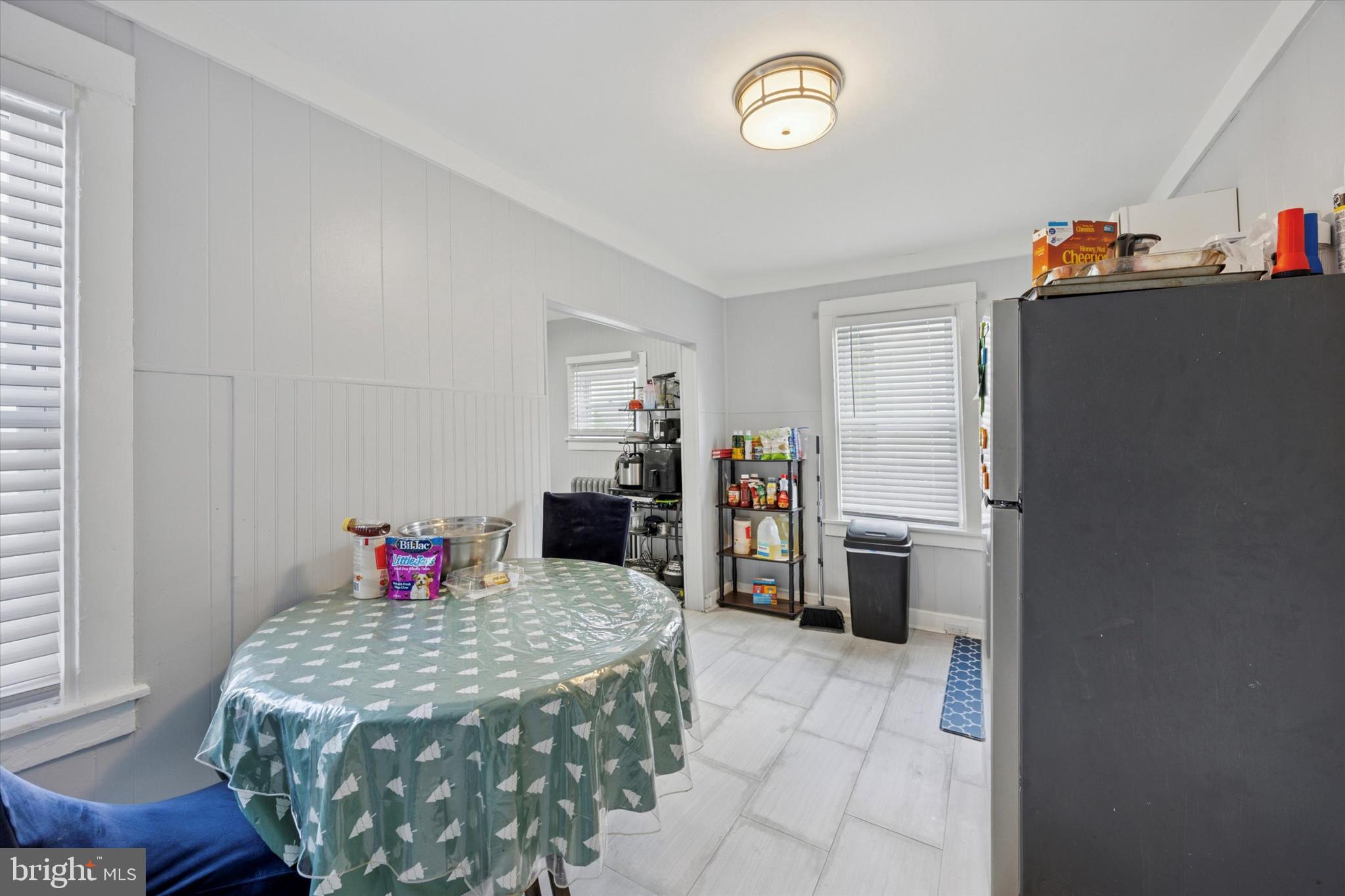 YEADON - Residential