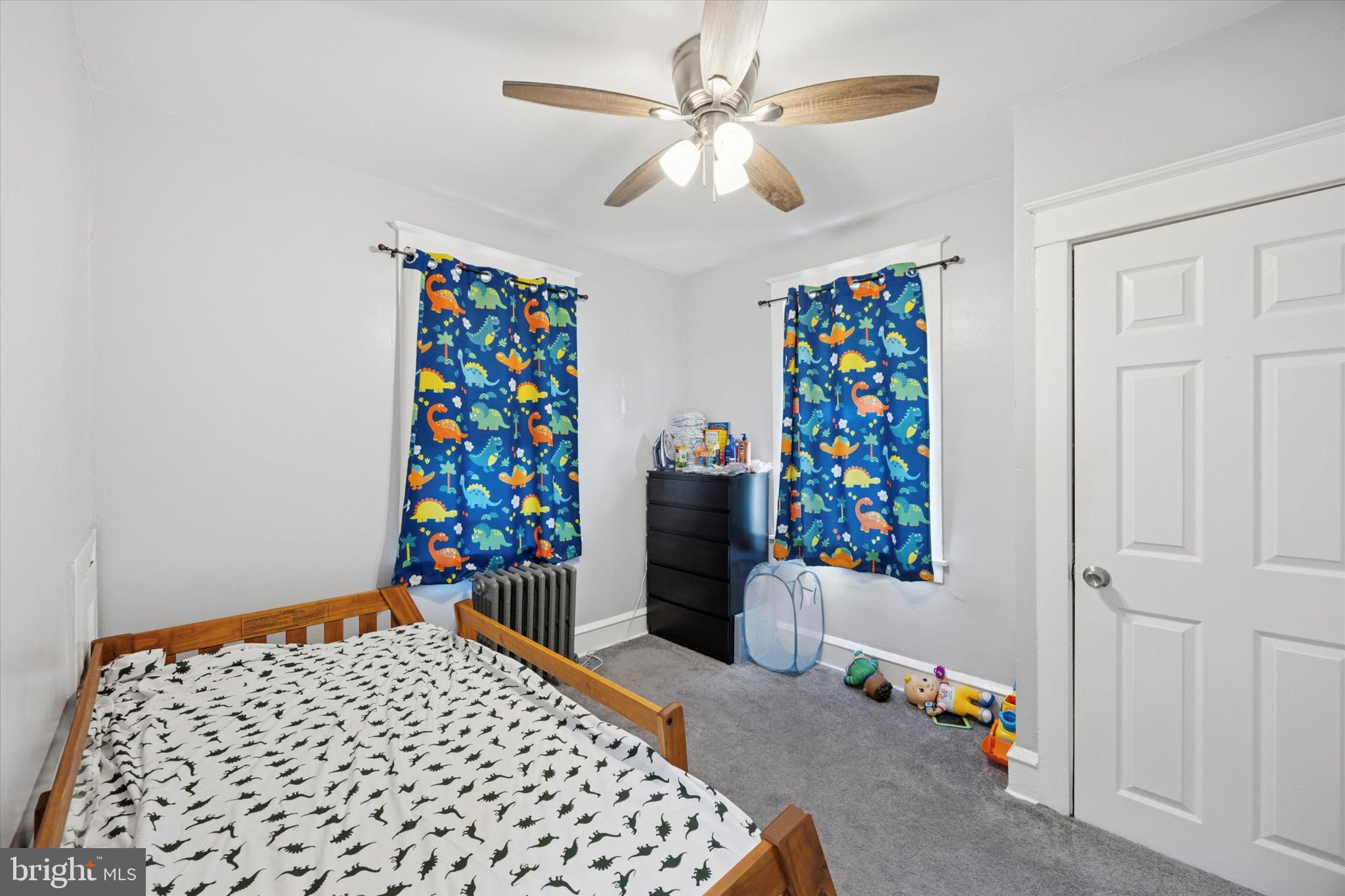 YEADON - Residential