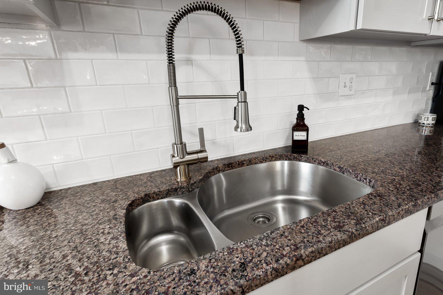 MOUNT VERNON PLACE HISTORIC DISTRICT - Residential