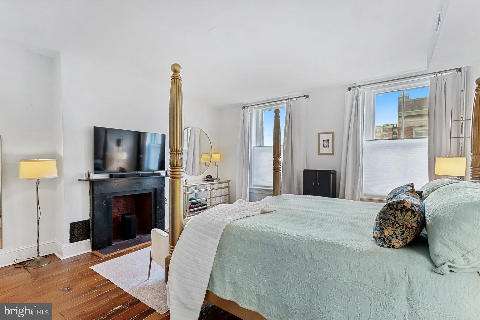 MOUNT VERNON PLACE HISTORIC DISTRICT - Residential