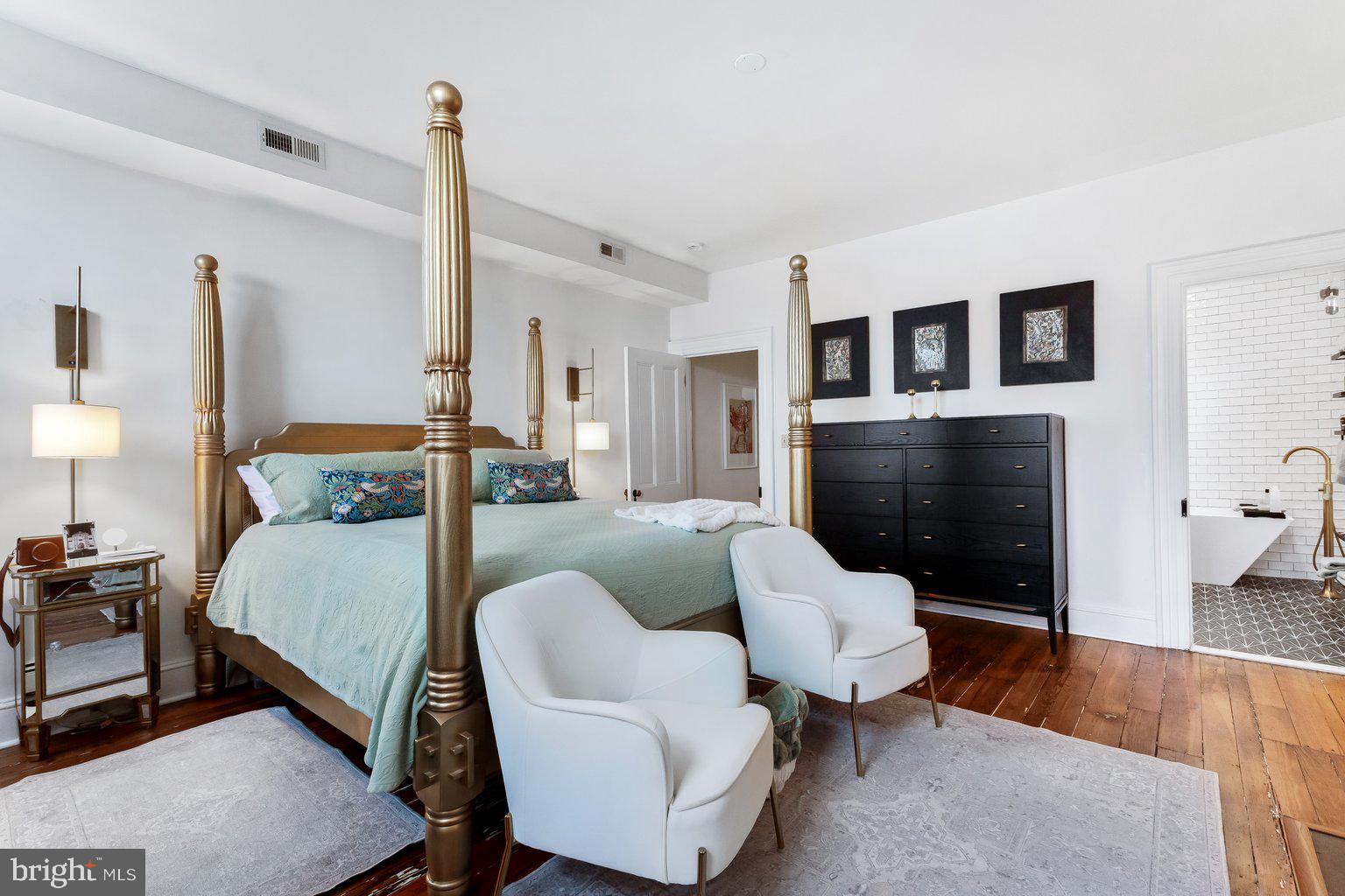 MOUNT VERNON PLACE HISTORIC DISTRICT - Residential