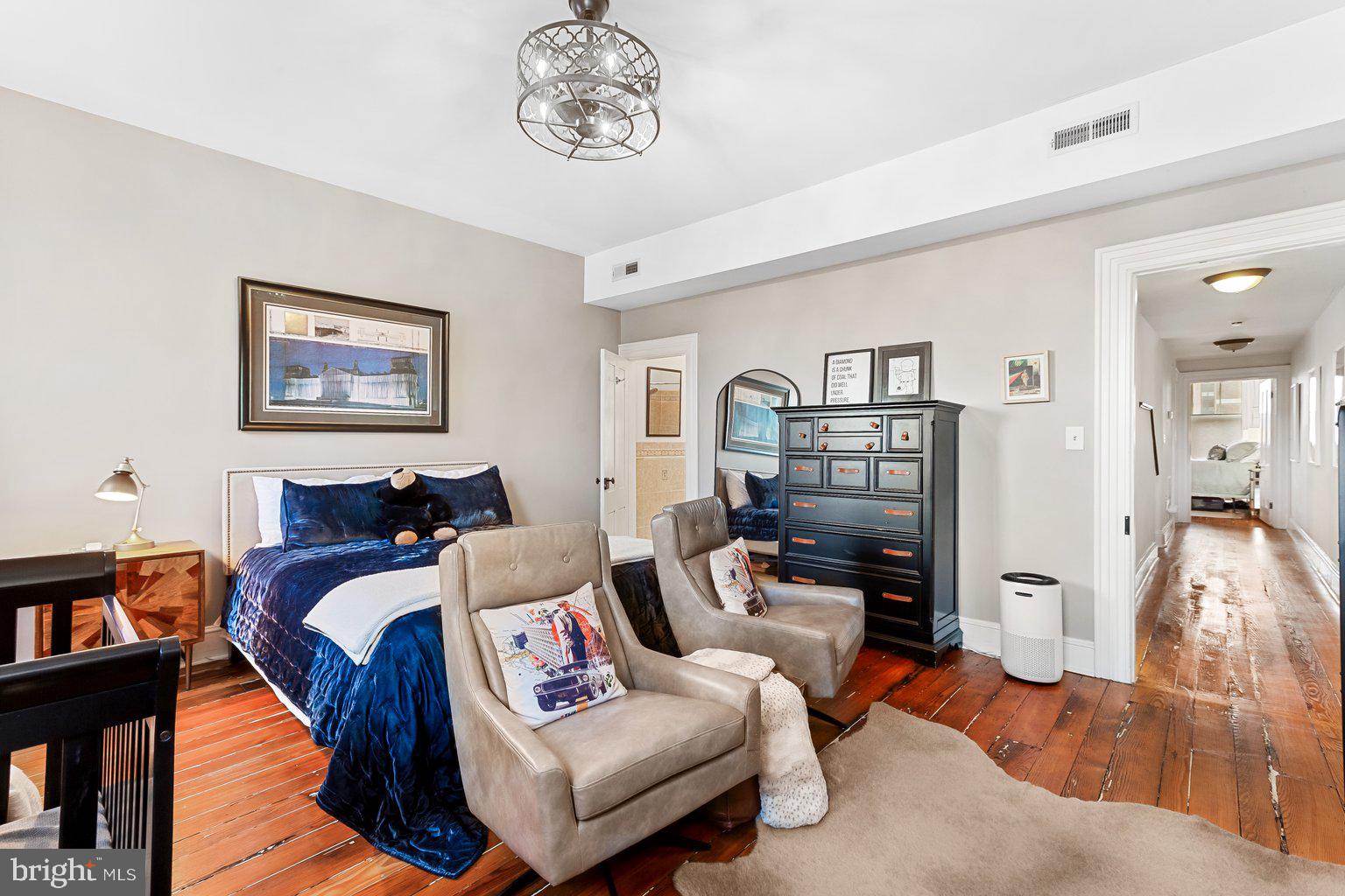 MOUNT VERNON PLACE HISTORIC DISTRICT - Residential