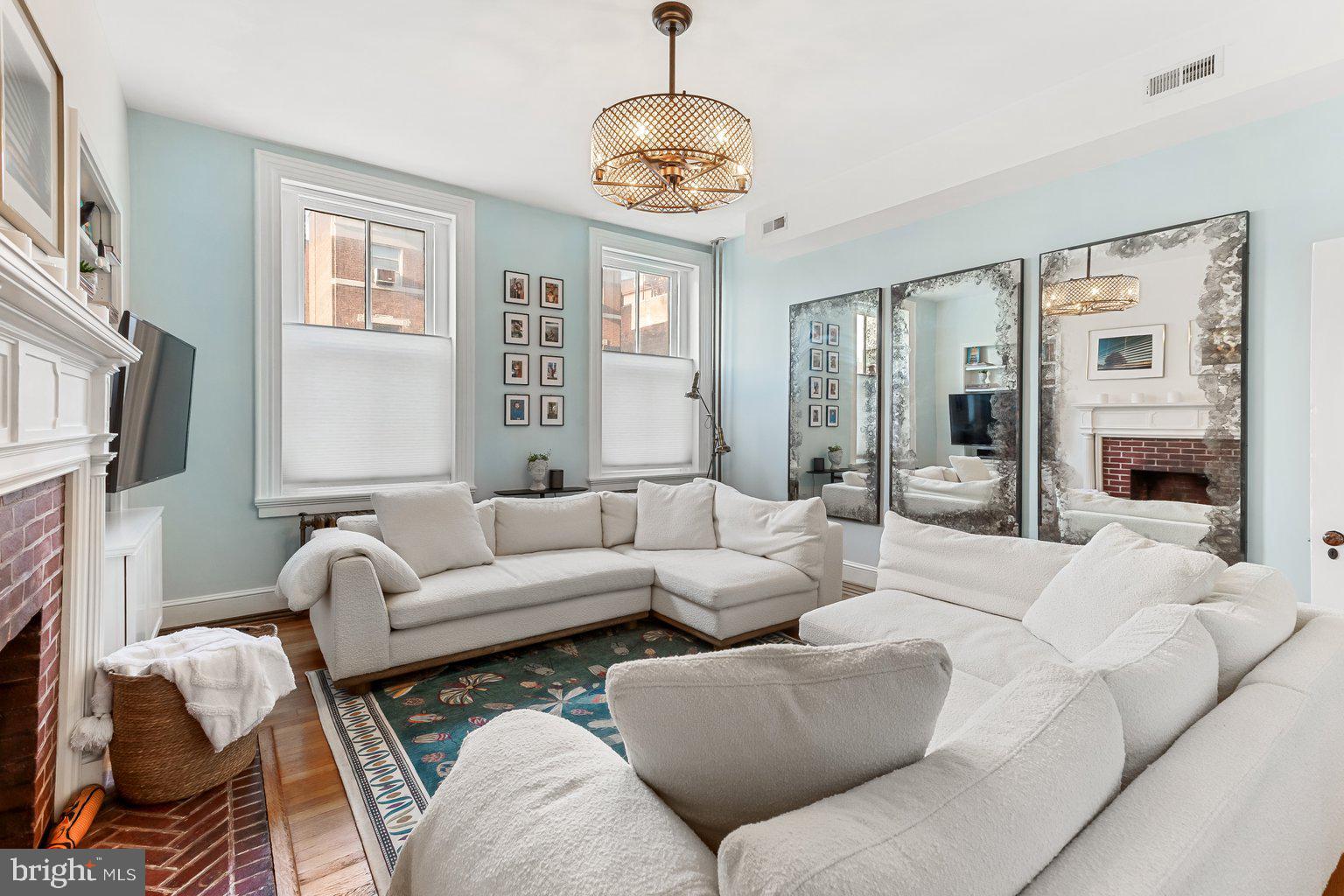 MOUNT VERNON PLACE HISTORIC DISTRICT - Residential