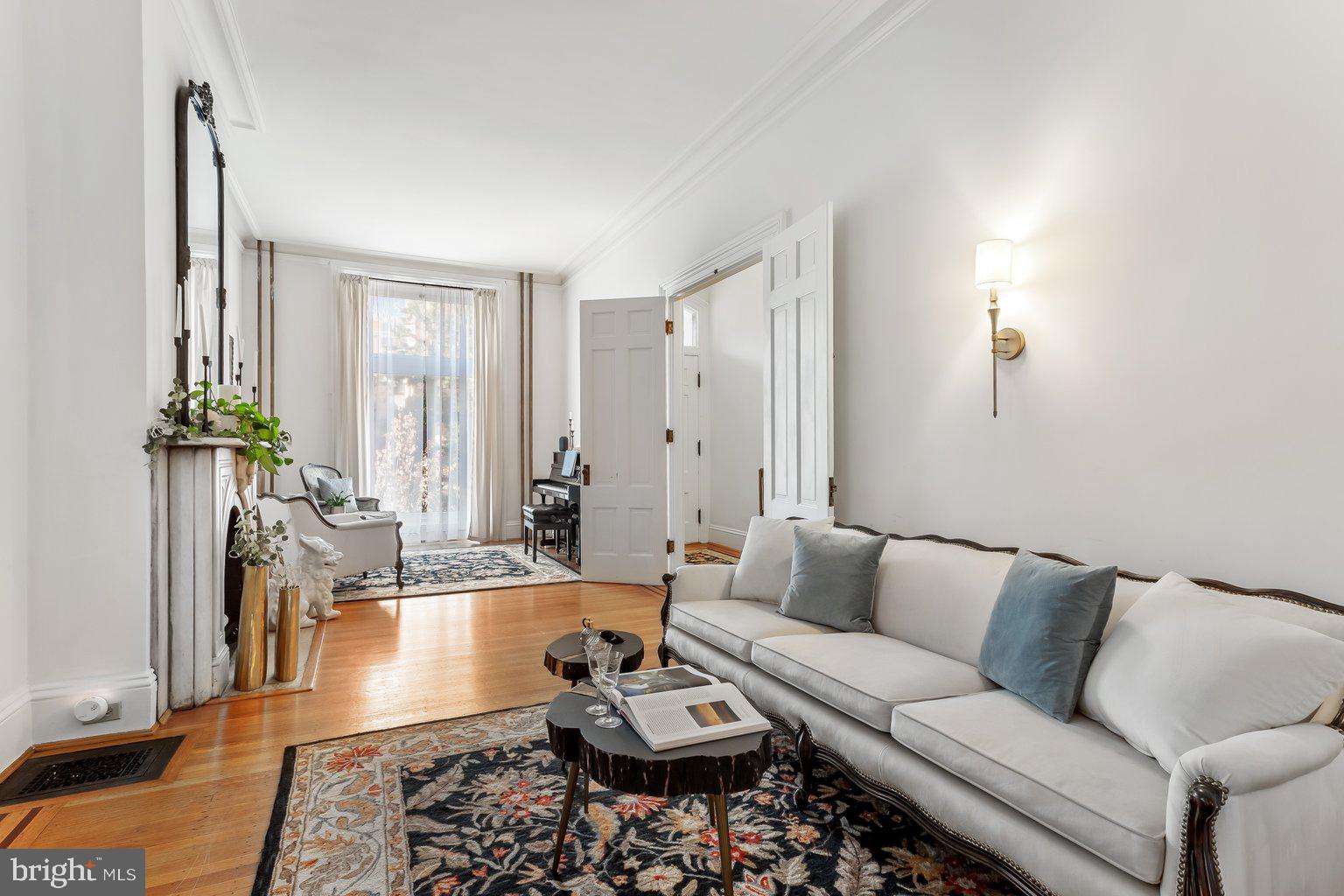 MOUNT VERNON PLACE HISTORIC DISTRICT - Residential