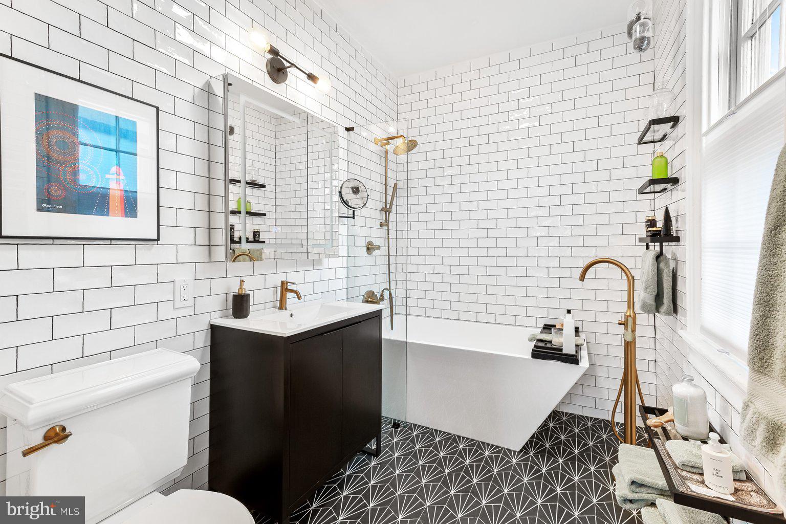 MOUNT VERNON PLACE HISTORIC DISTRICT - Residential